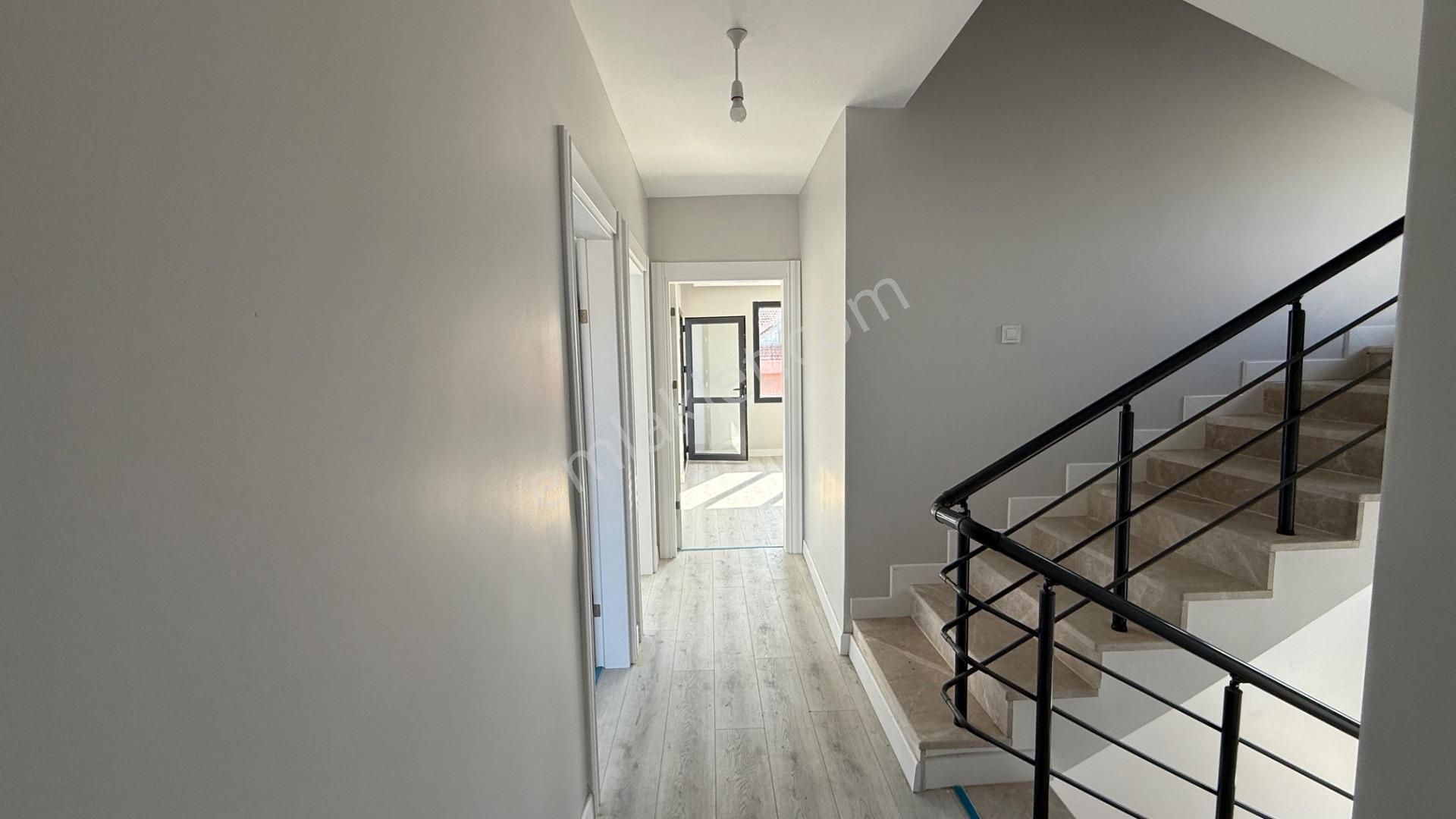 Wısremden Gümüşyaka Papatya Bölgesinde, Denize Yakın 5+1 Villa! - Görsel 47