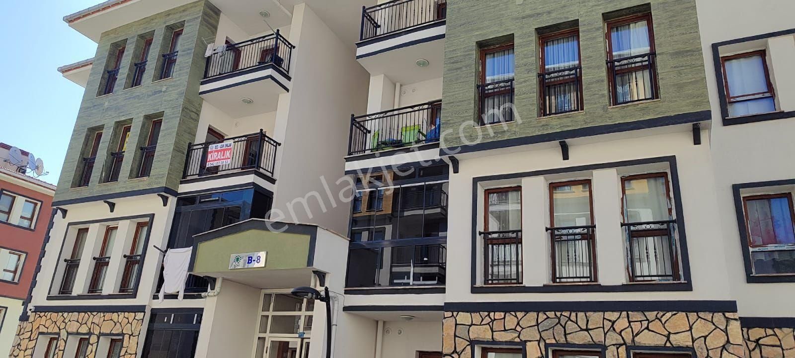 Afyon Tezcan Emlaktan Osmangazi Mahallesi Bahçe Katı Daire