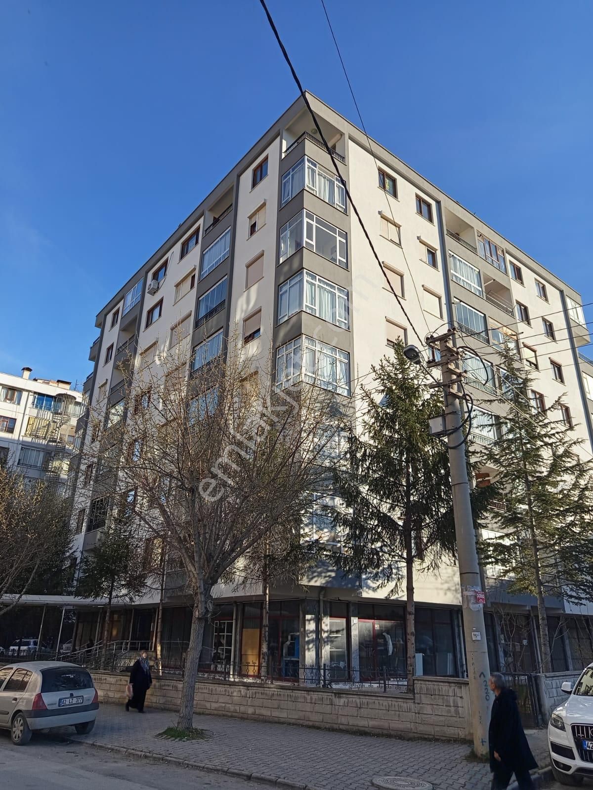 Karatay Büyük Sinan Satılık Daire Ankara Yolu Üzeri İl Jandarma Yanı Arakat 4+1 220 M2 Cadde Cephe Boş Full Yapılı Bakımlı