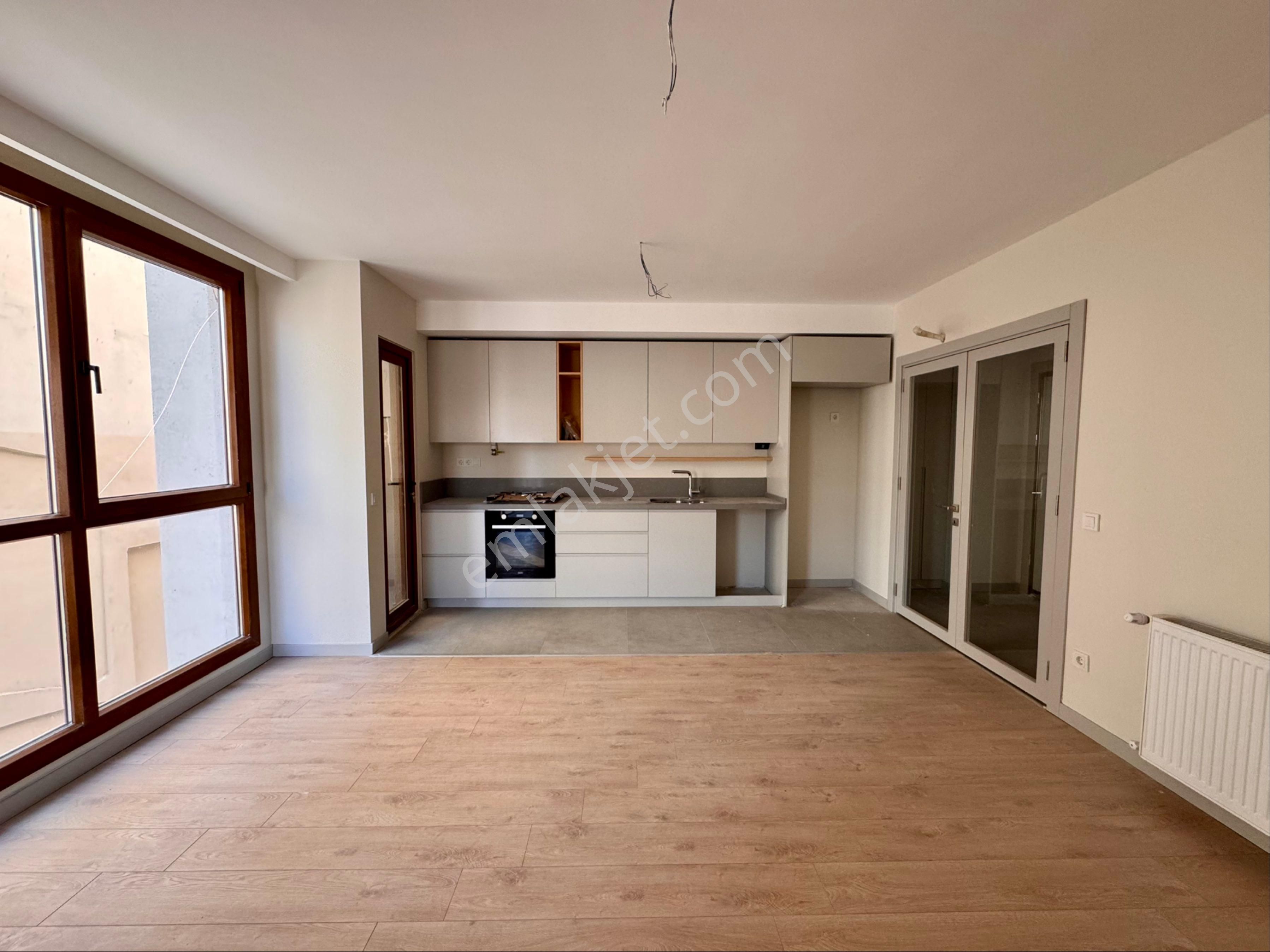 Reşatbey Mah-yarbaşı Karakolu Civarı-4.kat-2+1 Kiralık Daire - Görsel 2