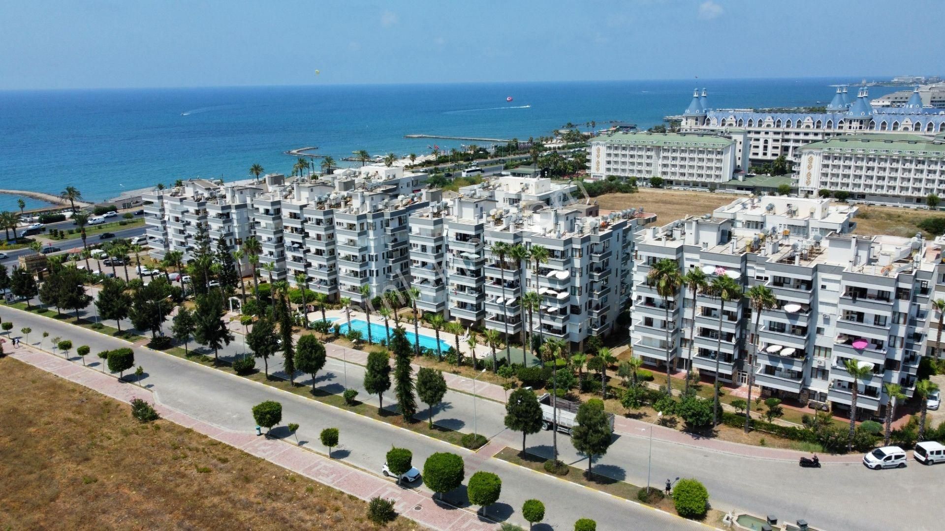 Alanya Payallar Satılık Daire Alanya Türkler 4+1 Denize Sıfır Satılık Site İçerisinde Daire