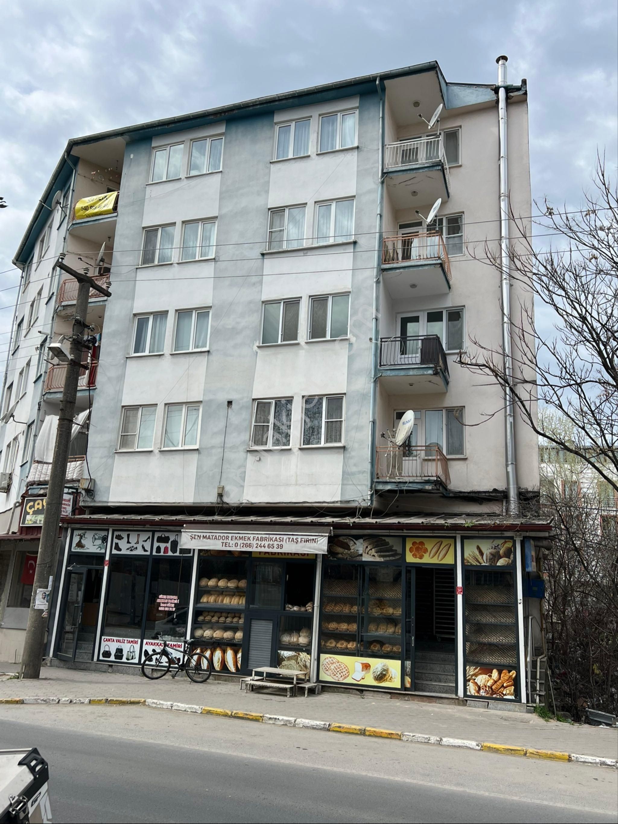 Al-ya Gayrimenkulden Satılık 2+1 Cadde Üzeri - Görsel 2