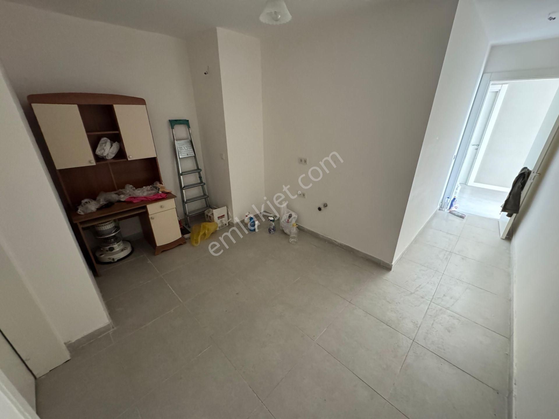 Çankaya Alacaatlı Satılık Daire İncek Alacaatlı 4,5+1 9. Kat Ful Manzaralı 270 M2 7/24 Güvenlik