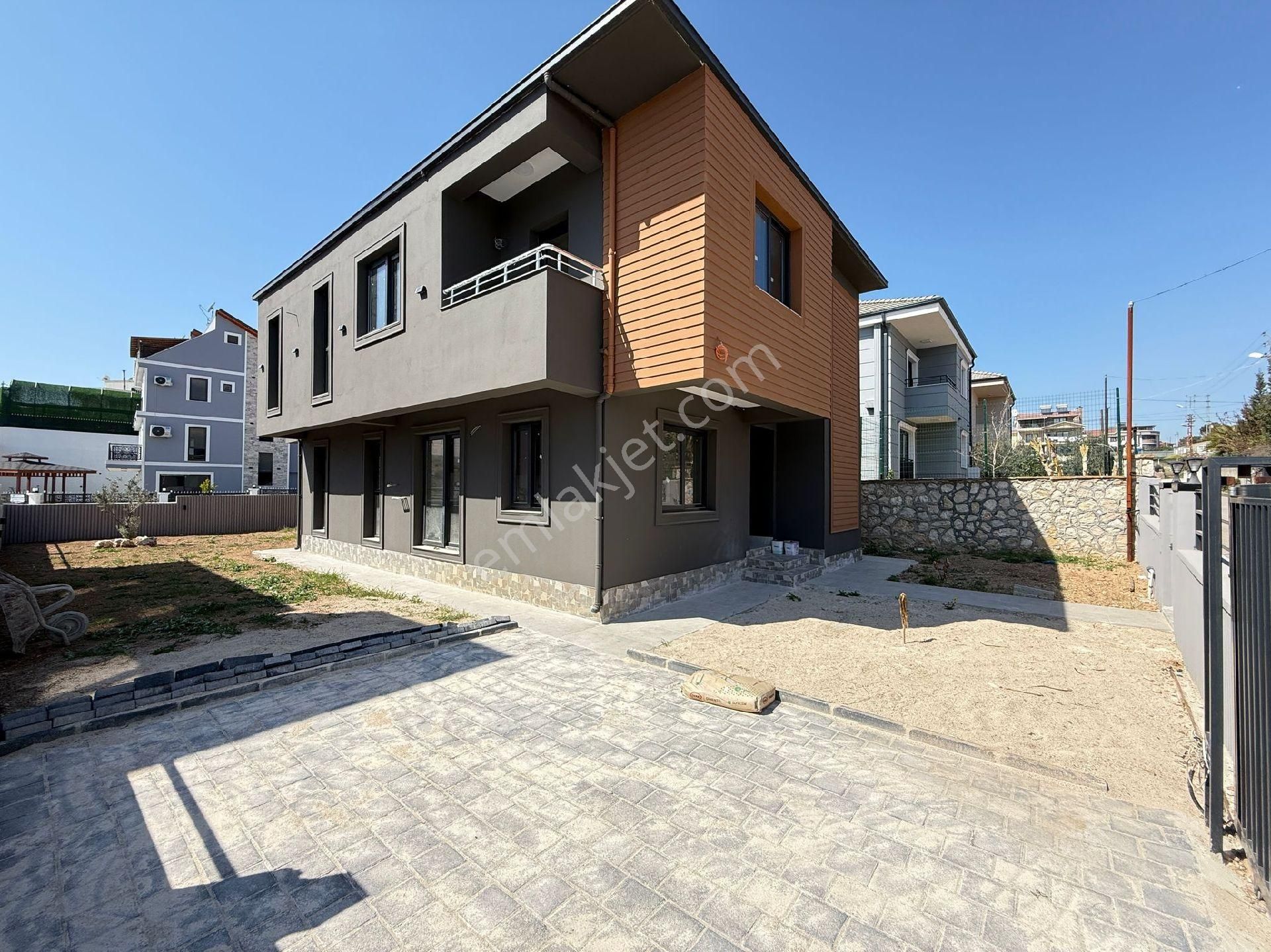 Sarıçam Çınarlı Satılık Villa Sarıçam Çınarlı Bağımsız Villa