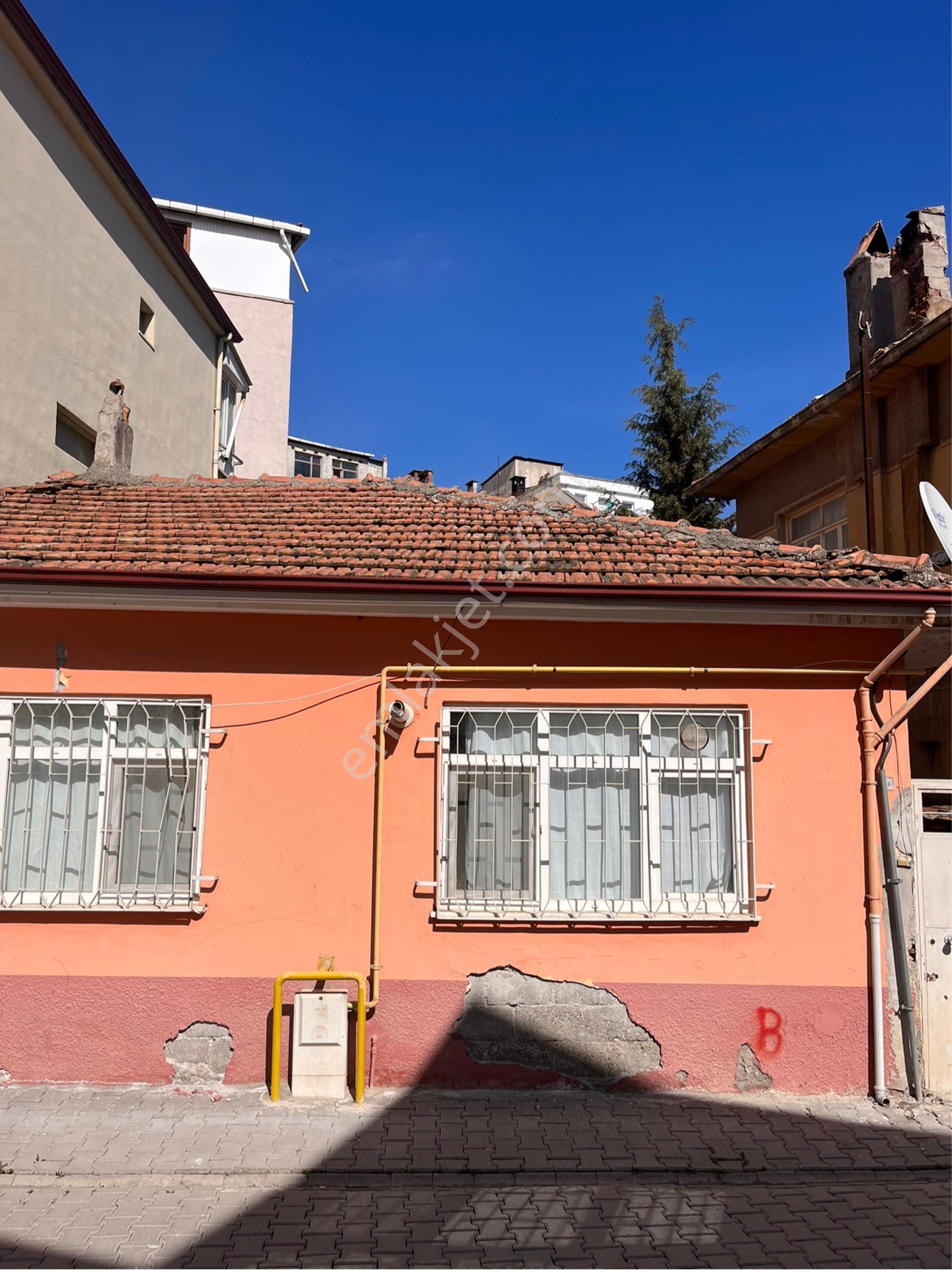 Bafra Cumhuriyet Satılık Müstakil Ev Asım İnşaattan 5 Kat Konut İmarlı Müstakil Bina