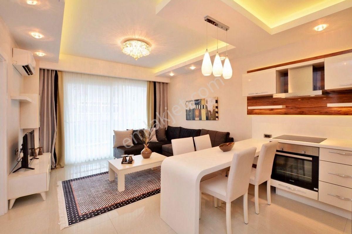 Alanya Mahmutlar Satılık Daire Alanya'da Lüks Residence Denize 200 M Mesafede Eşyalı 1+1 Daire