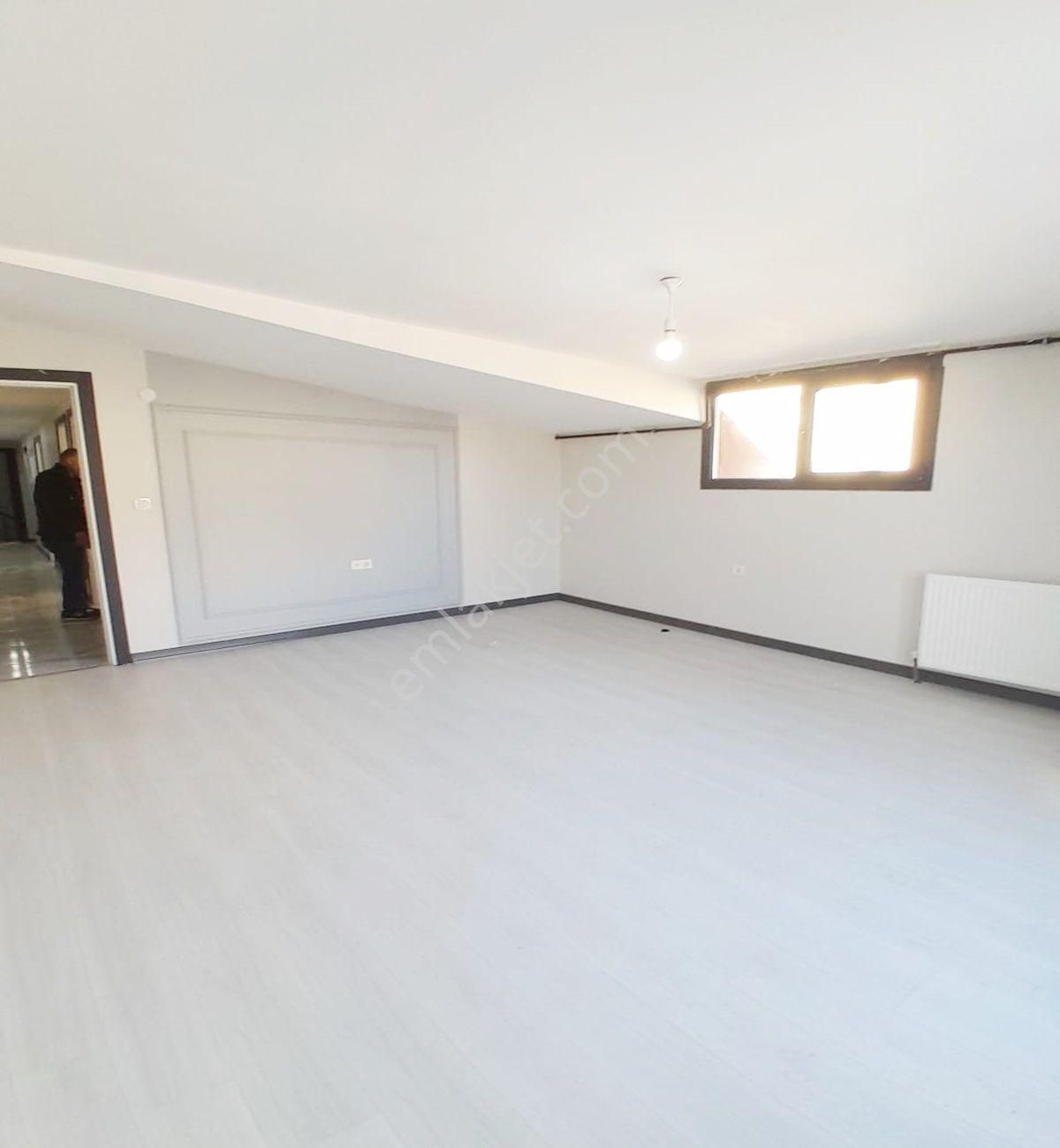 Avcılar D.köşklerde Kapalı Otoparklı Deniz Manzaralı Dublex - Görsel 4