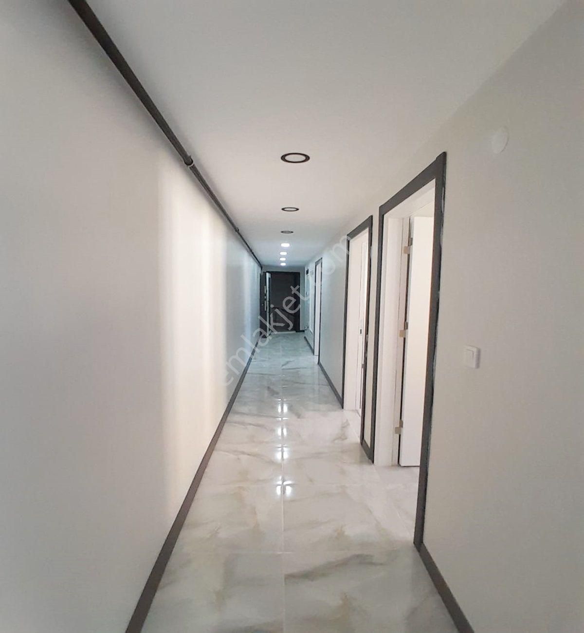 Avcılar D.köşklerde Kapalı Otoparklı Deniz Manzaralı Dublex - Görsel 20