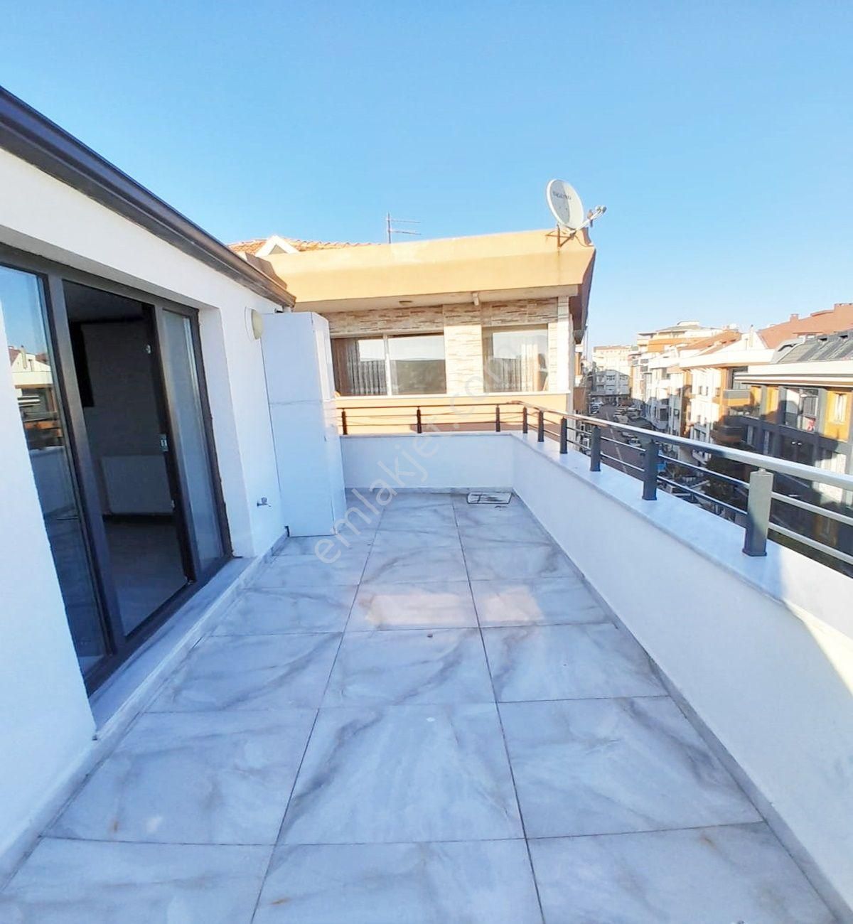 Avcılar D.köşklerde Kapalı Otoparklı Deniz Manzaralı Dublex - Görsel 23