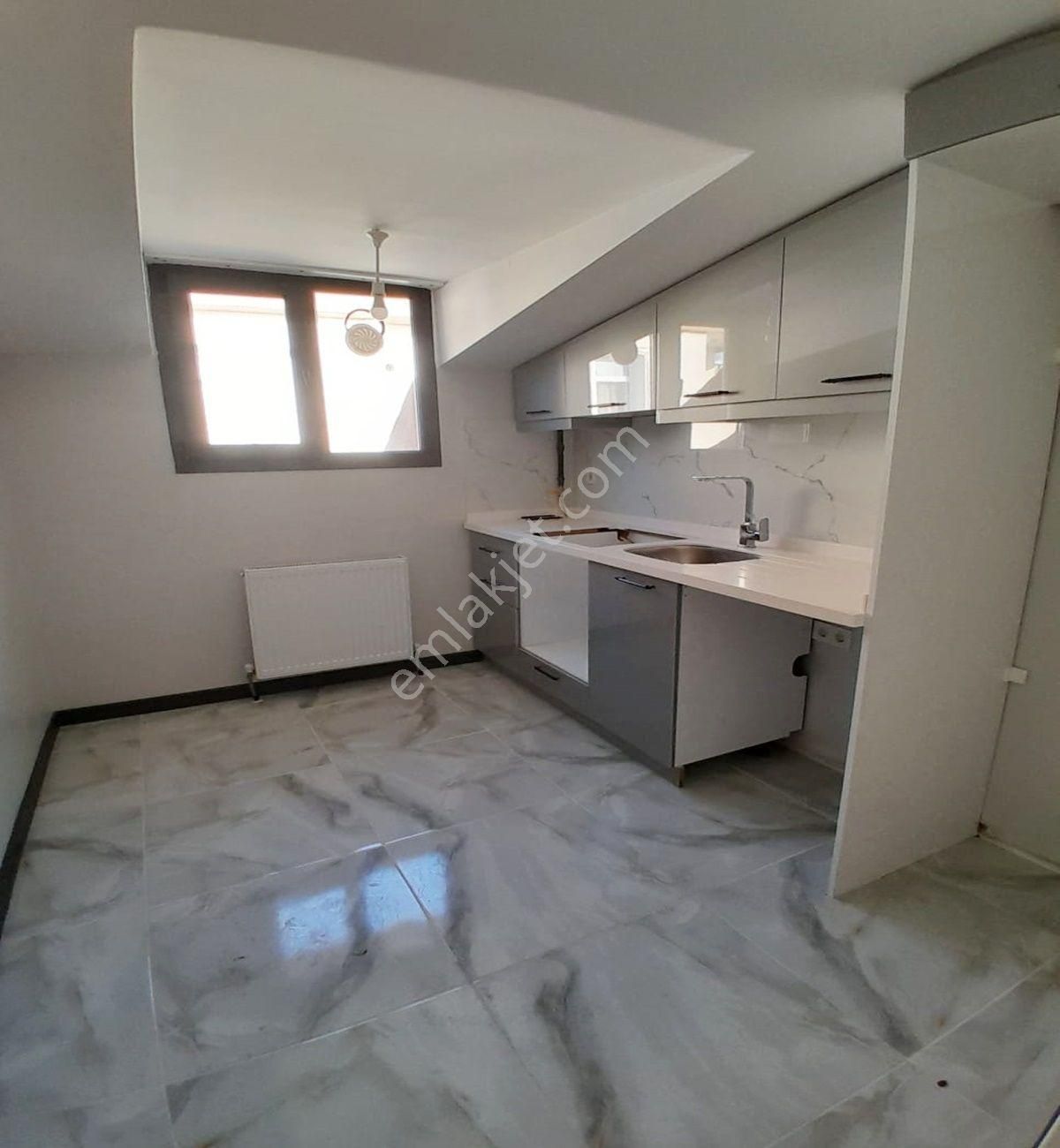 Avcılar D.köşklerde Kapalı Otoparklı Deniz Manzaralı Dublex - Görsel 9