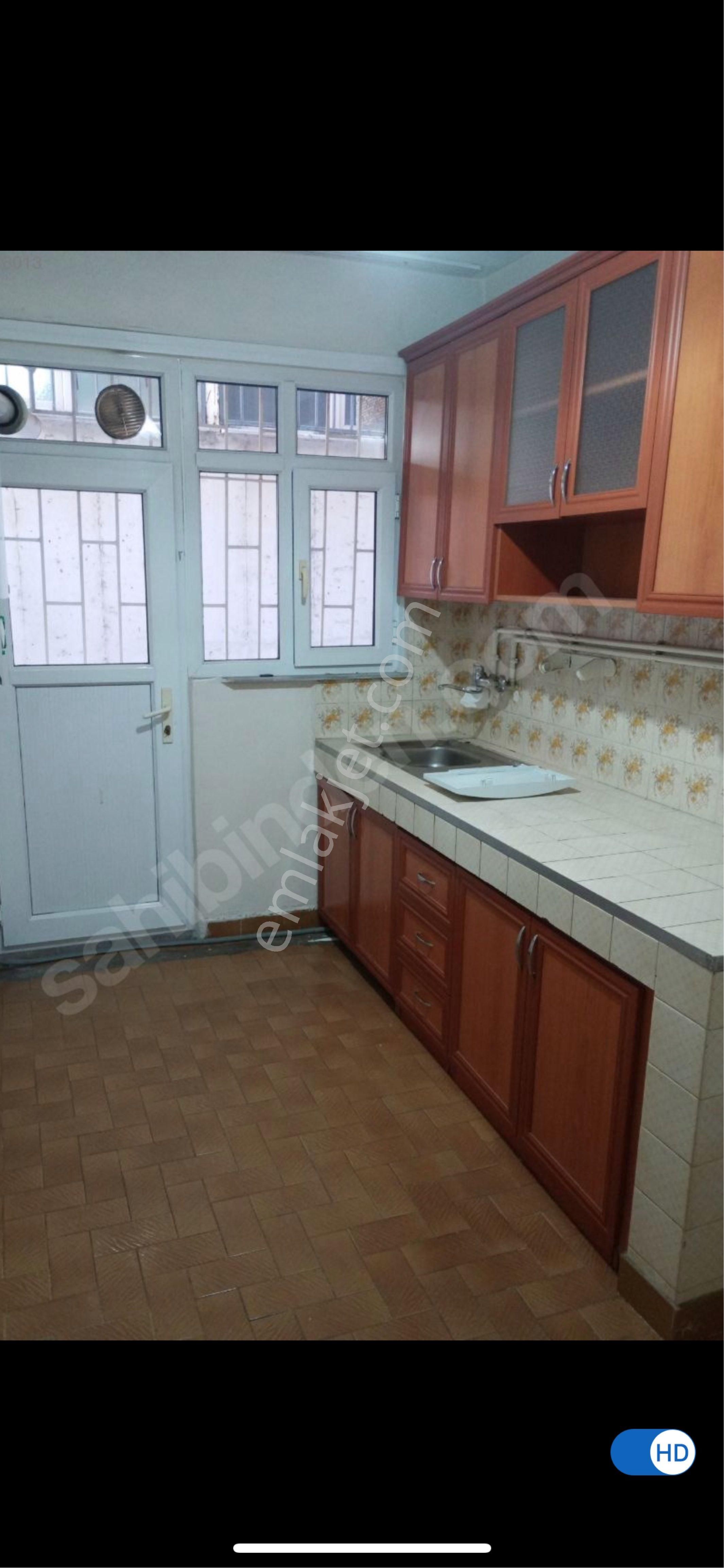 Küçükçekmece Halkalı Merkez Kiralık Daire Halkalı 1,5t1 Zemin Kat Müstakil Binada Boş Müstakil Binada Kiralık Daire