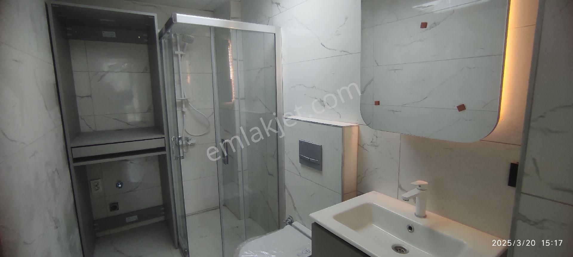 Kuşadası'nda Havuzlu Site İcinde ,köşe Konumda Sıfır Lüks Daire - Görsel 25