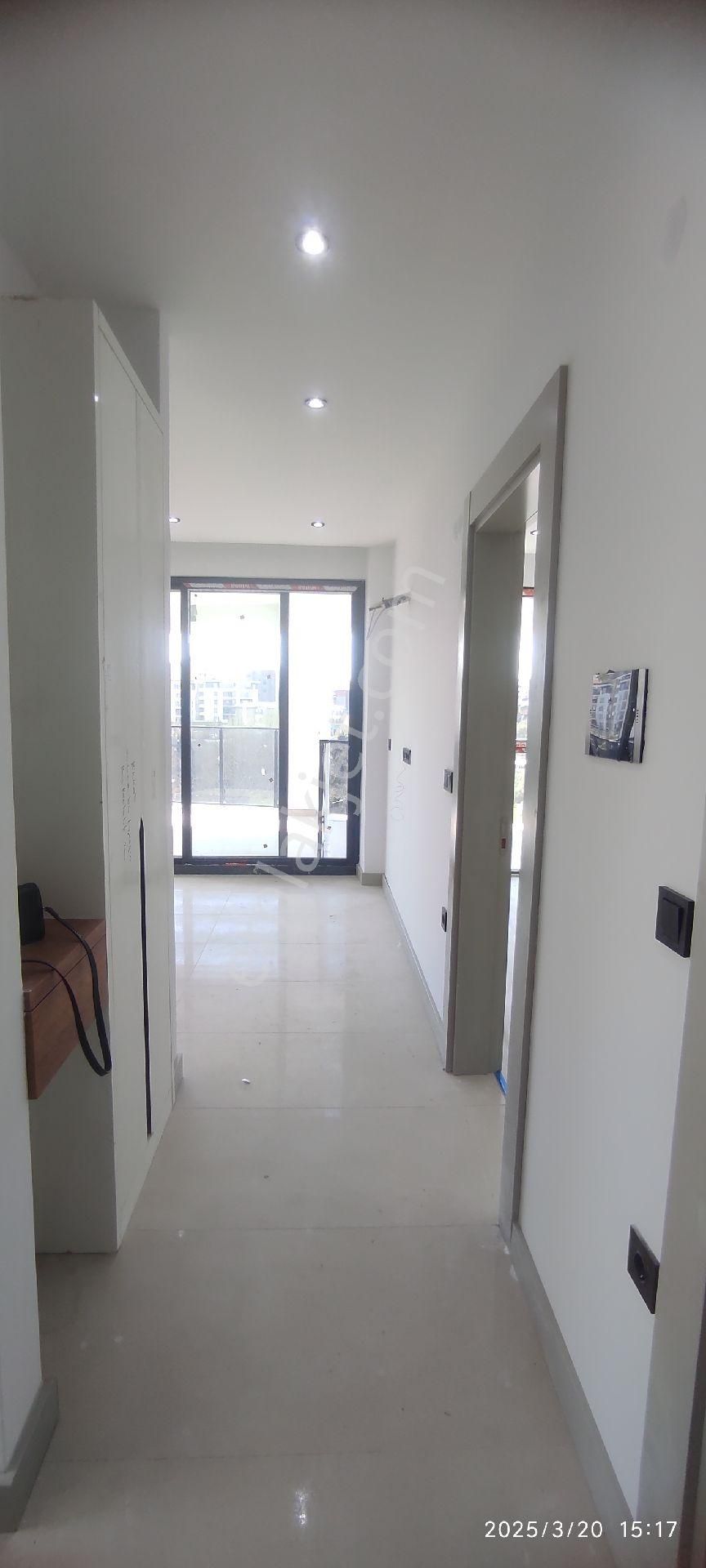 Kuşadası'nda Havuzlu Site İcinde ,köşe Konumda Sıfır Lüks Daire - Görsel 22