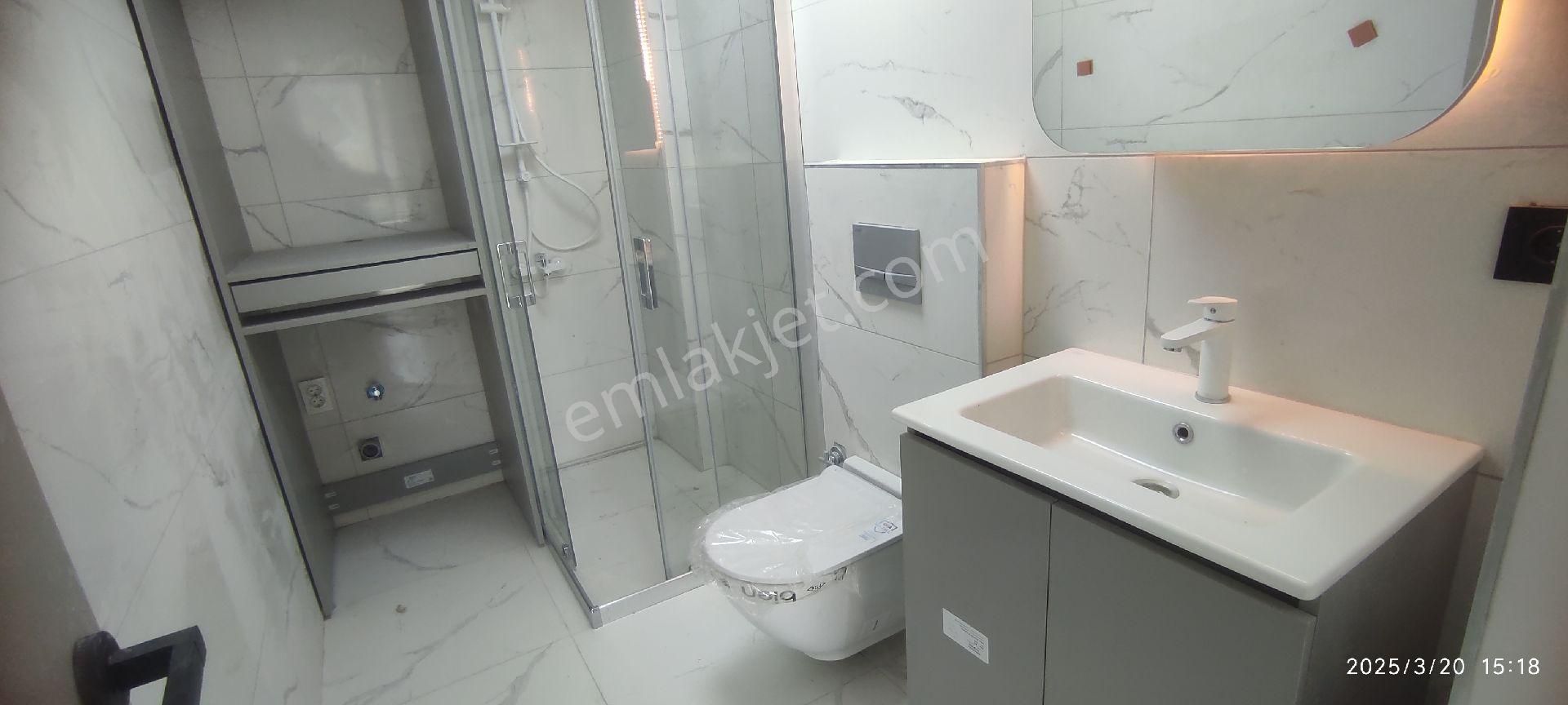 Kuşadası'nda Havuzlu Site İcinde ,köşe Konumda Sıfır Lüks Daire - Görsel 26