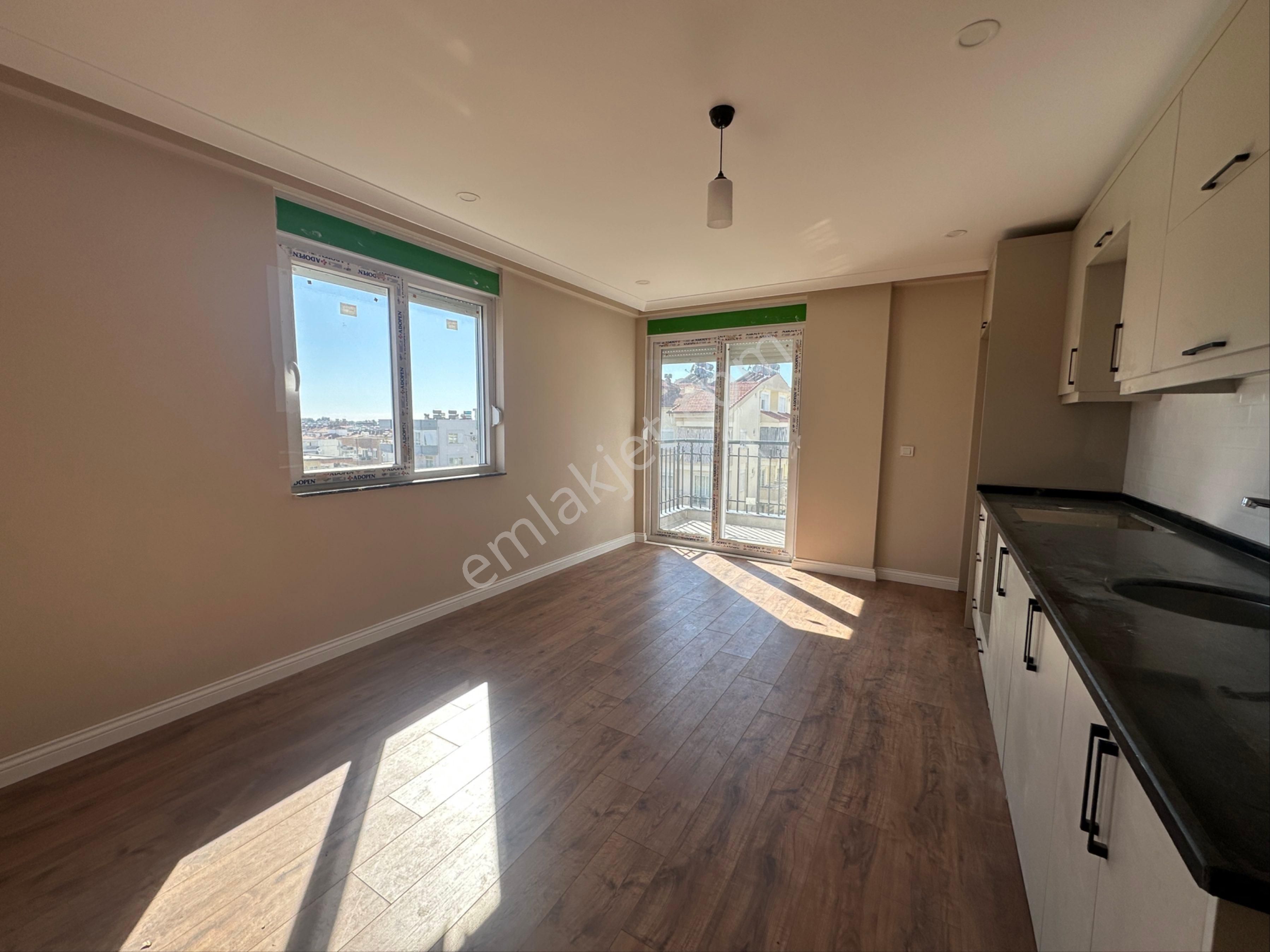 Sarilarda Satılık Okullara Yakın 2+1 Arakat Daire - Görsel 6