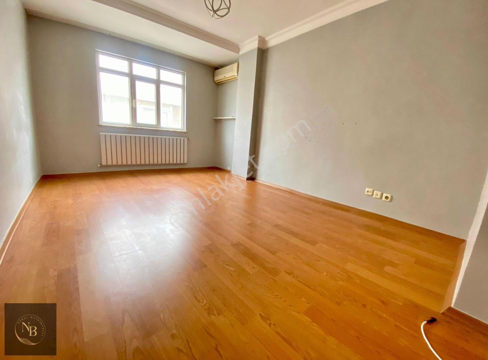 Bahçelievler Cumhuriyet Kiralık Daire Cumhuriyette Kiralık Masrafsız 2+1 Kullanışlı Daire