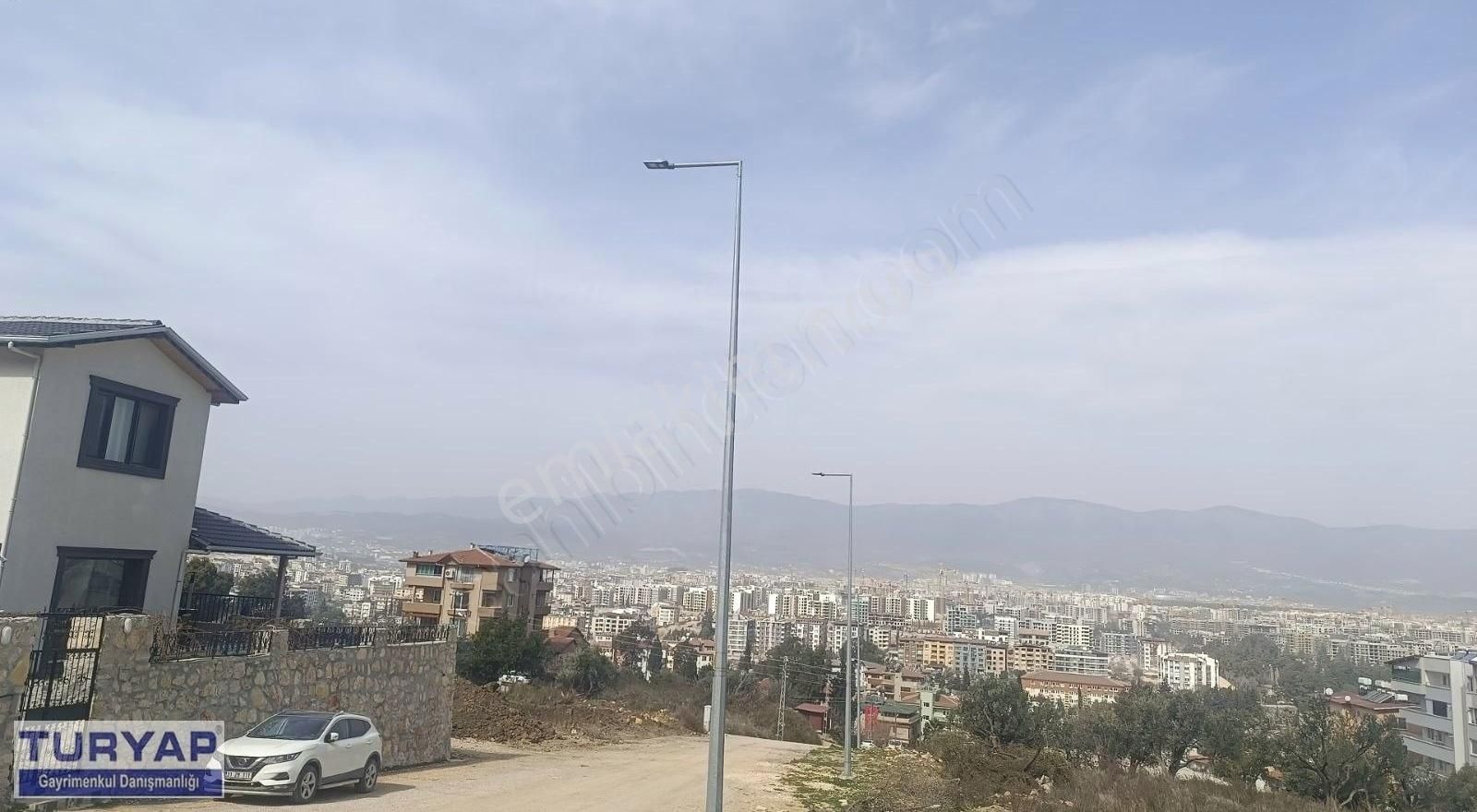 Antakya Kışla Saray Satılık Ticari İmarlı Şehrin Yüksek Konumunda Satılık Parsel