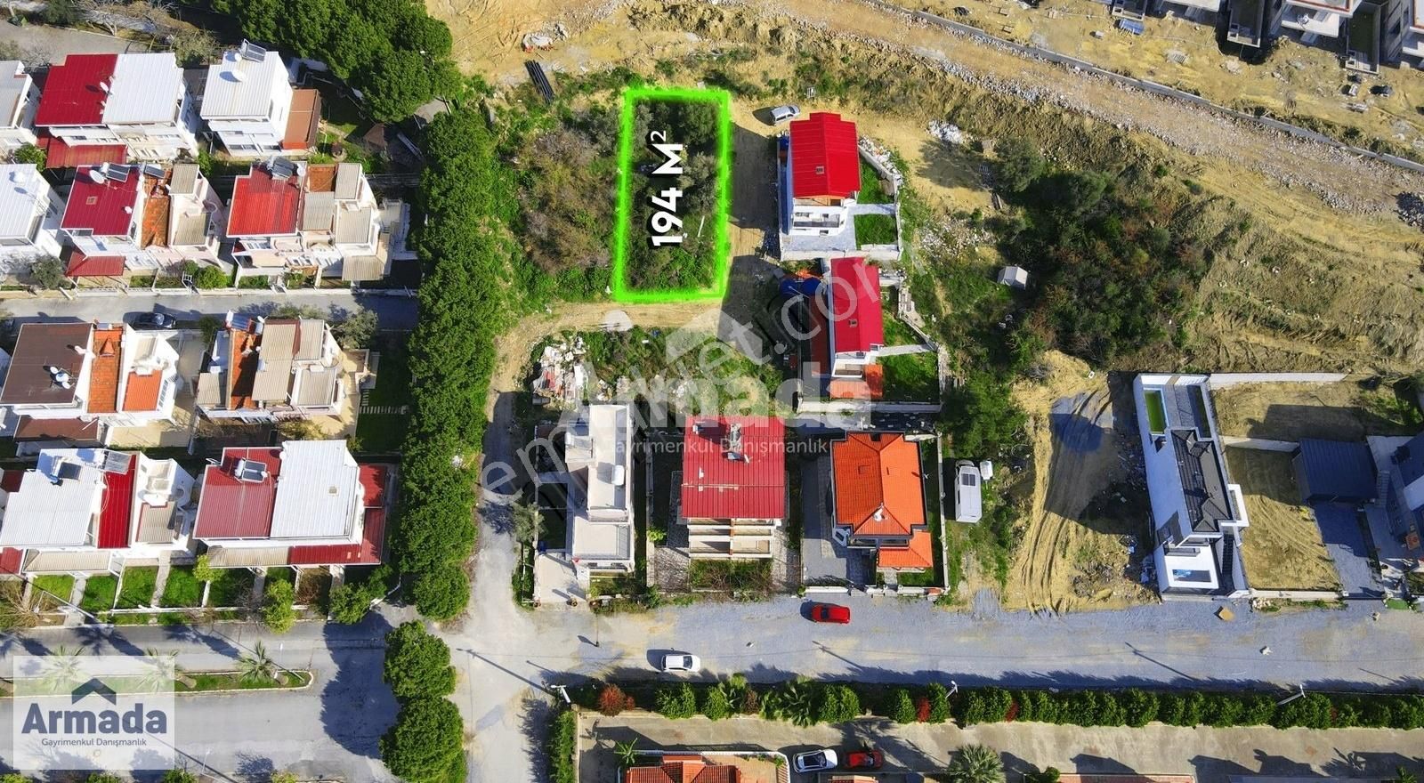 Kuşadası Soğucak Satılık Konut İmarlı Kuşadası Soğucakta 194 M² Satılık Arsa