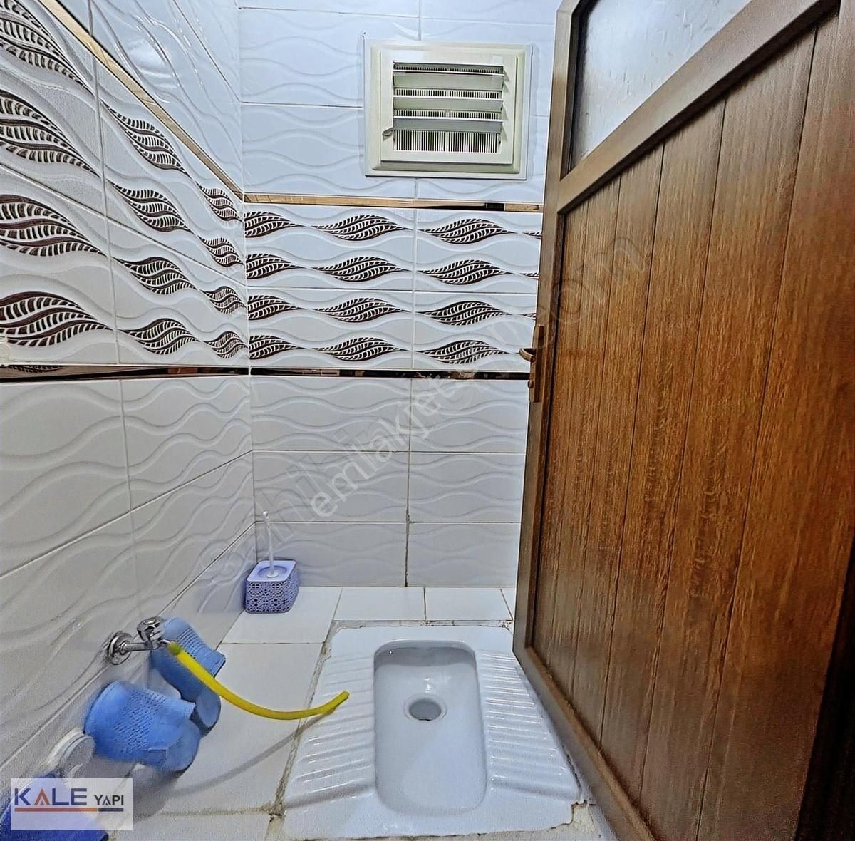 Esenyurt Örnek Satılık Daire Örnek Mahallesinde 2+1 90m2 Satılık Emsalsiz Daire