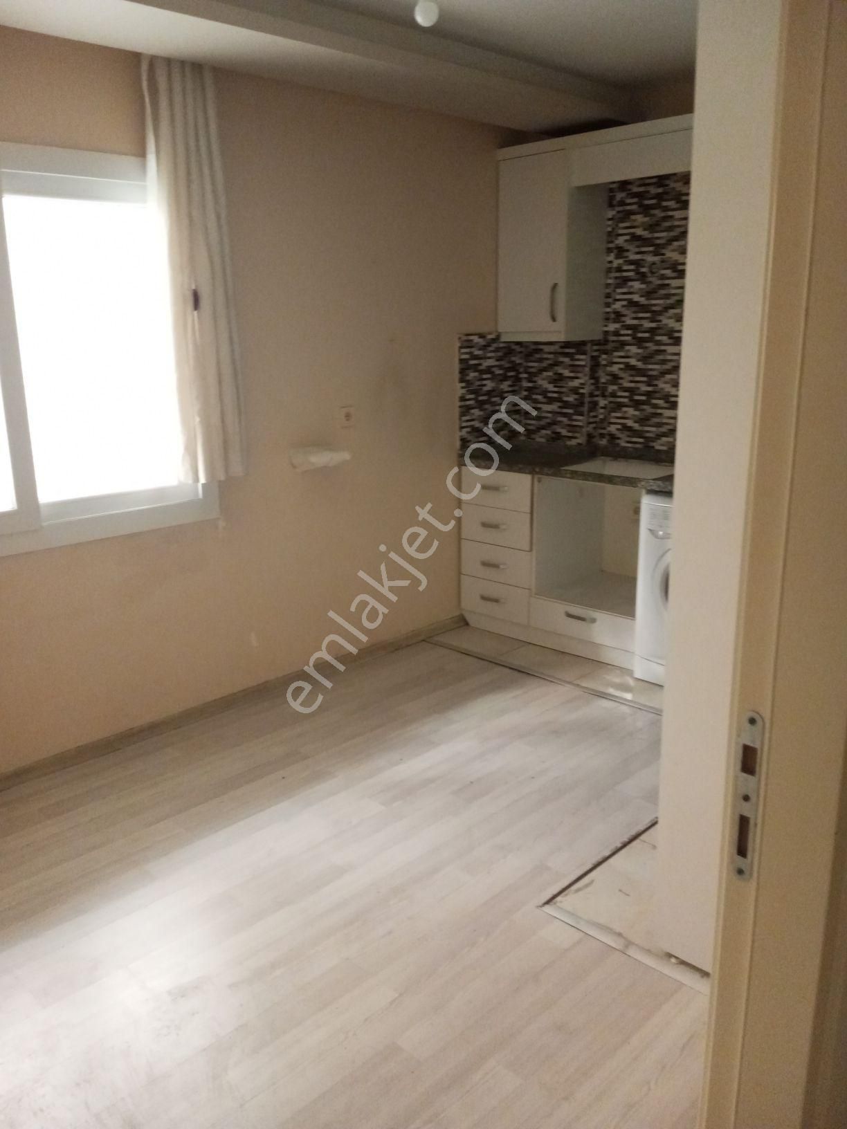 Mersin'de Merkezdeki 2+1 Kiralık Daire - Görsel 6