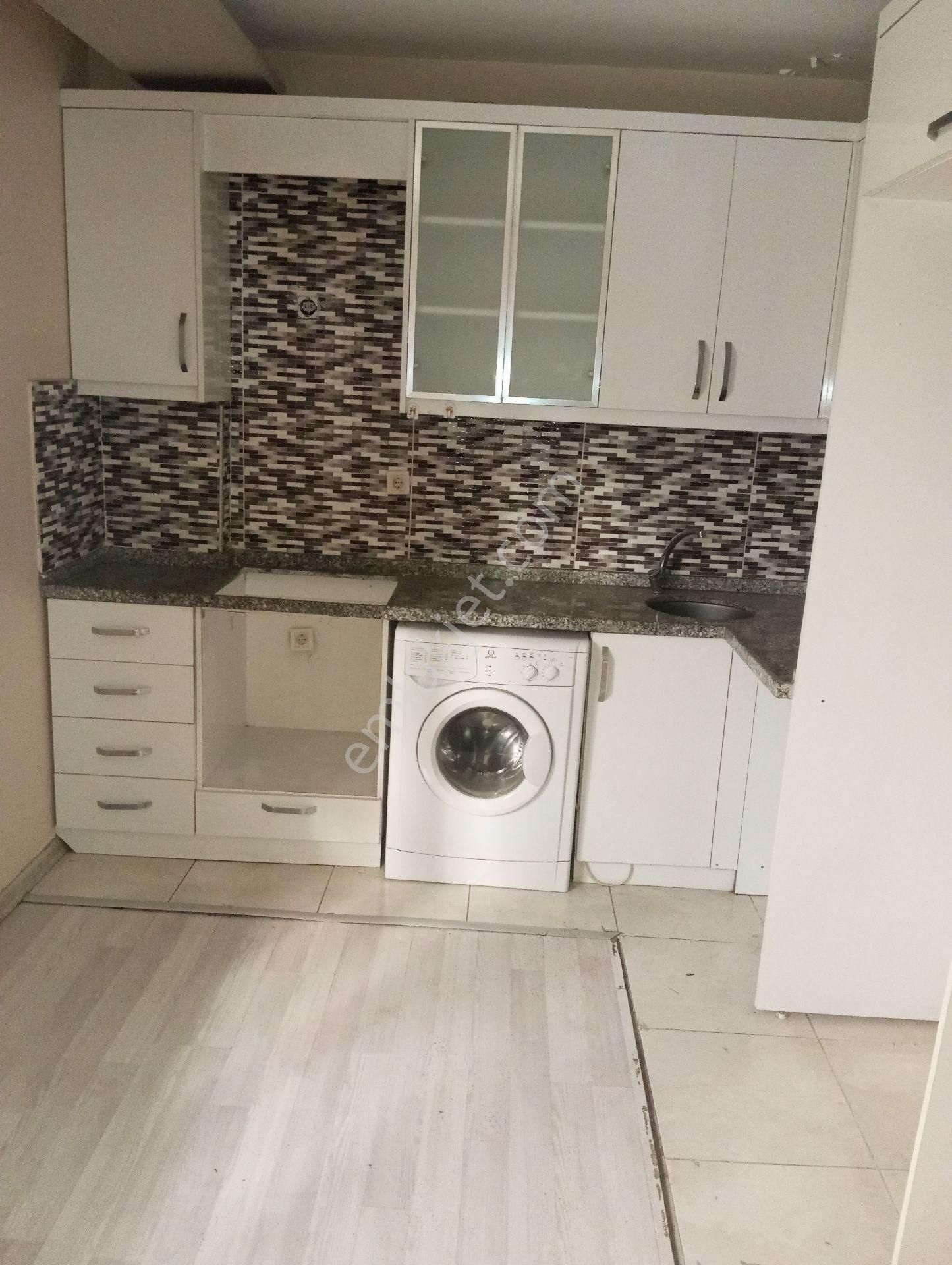 Mersin'de Merkezdeki 2+1 Kiralık Daire - Görsel 5