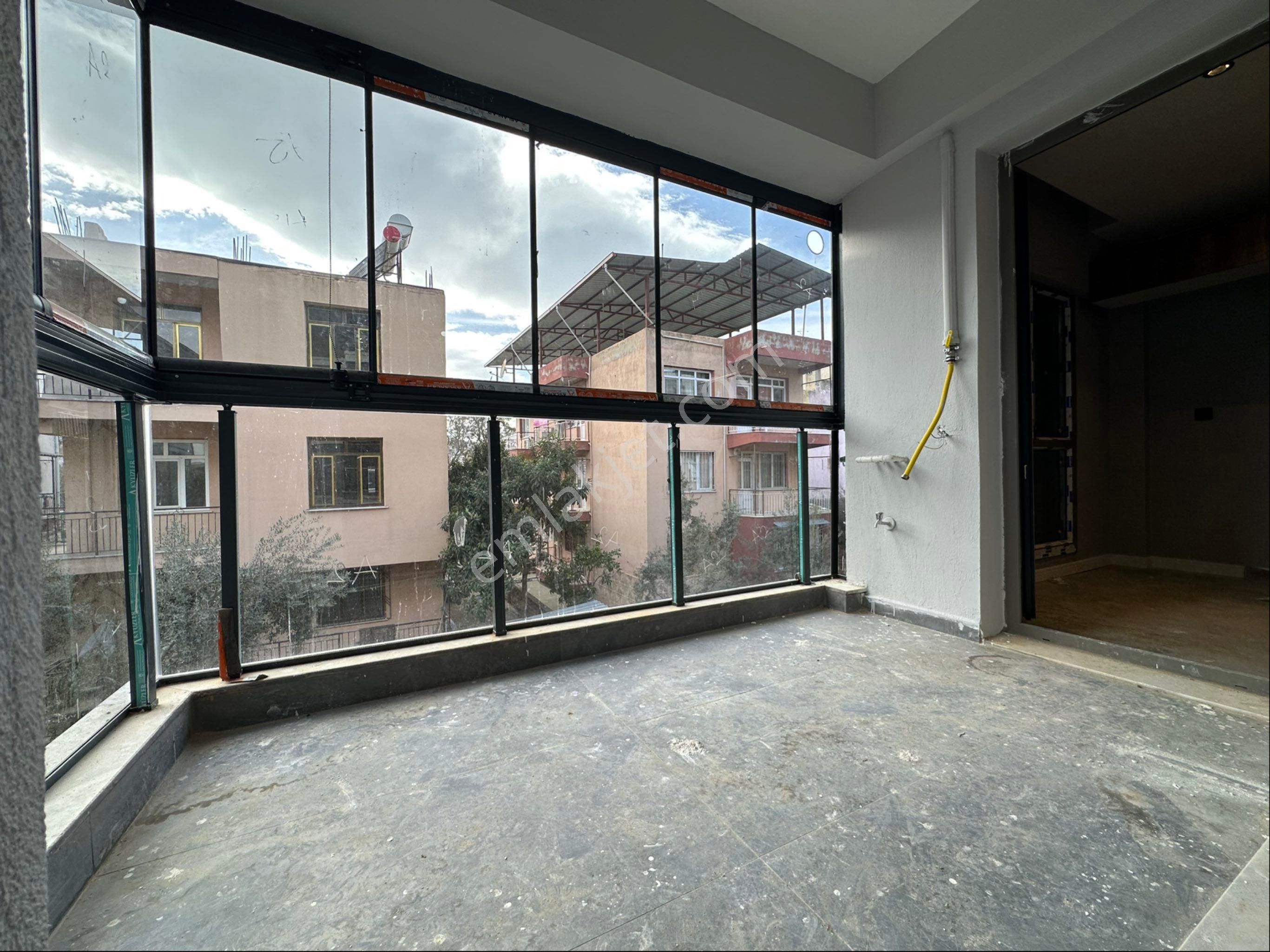 Uygan'dan Tepeköy Mah. 2+1 105m² Lüx Sıfır Arakat İzban Dibii - Görsel 6