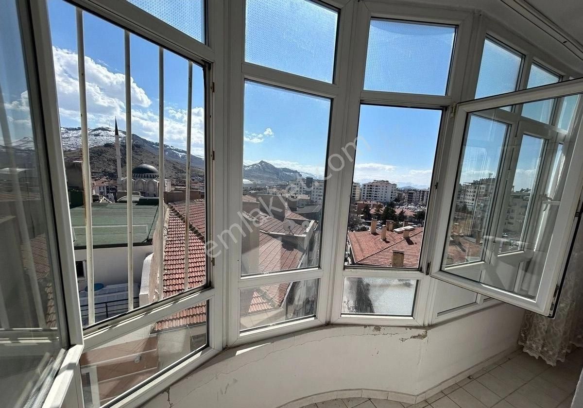 Kayseri Develi Çarşı Merkezde Satılık Daire - Görsel 2