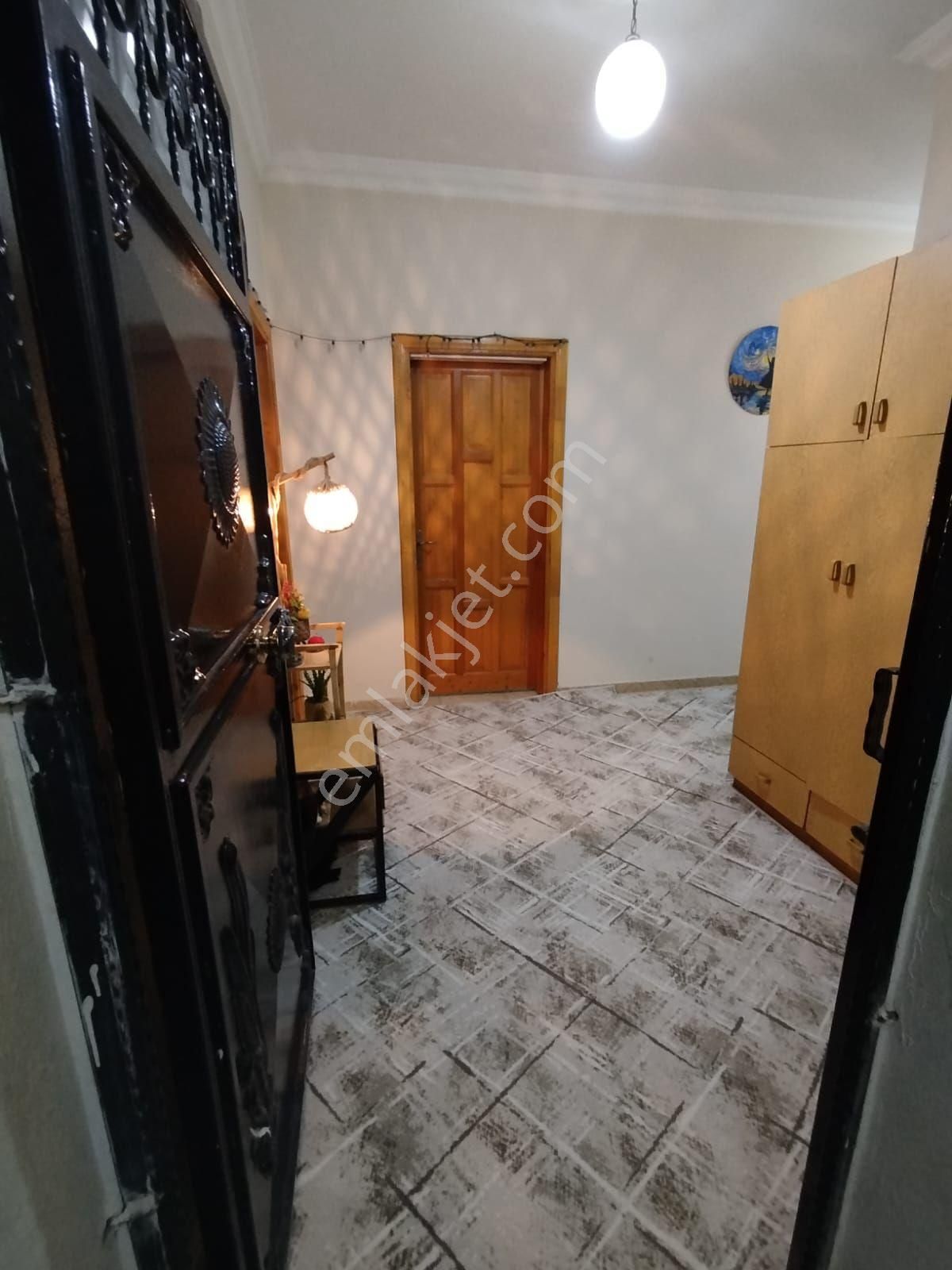 Karşıyaka Cumhuriyet Mahallesine 2 Katlı 4+1 Müstakil Ev - Görsel 25