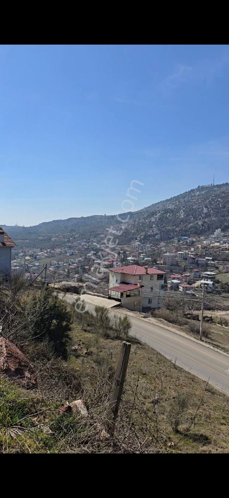 Toroslar Gözne Satılık Konut İmarlı Aktif'den Göznede 437 M2 Konut İmarlı Arsa