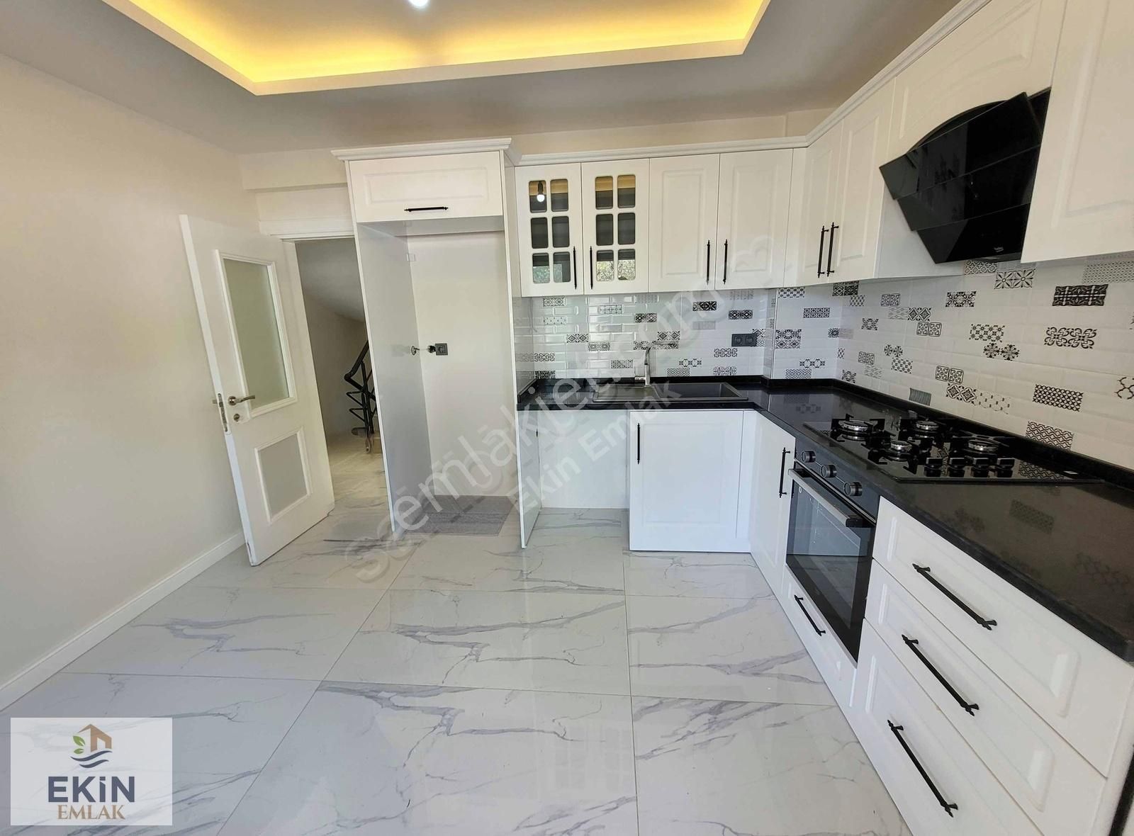 Güre Oteller Bölgesinde, Devasa Bahçeli, 7+1 Sıfır Akıllı Villa - Görsel 29