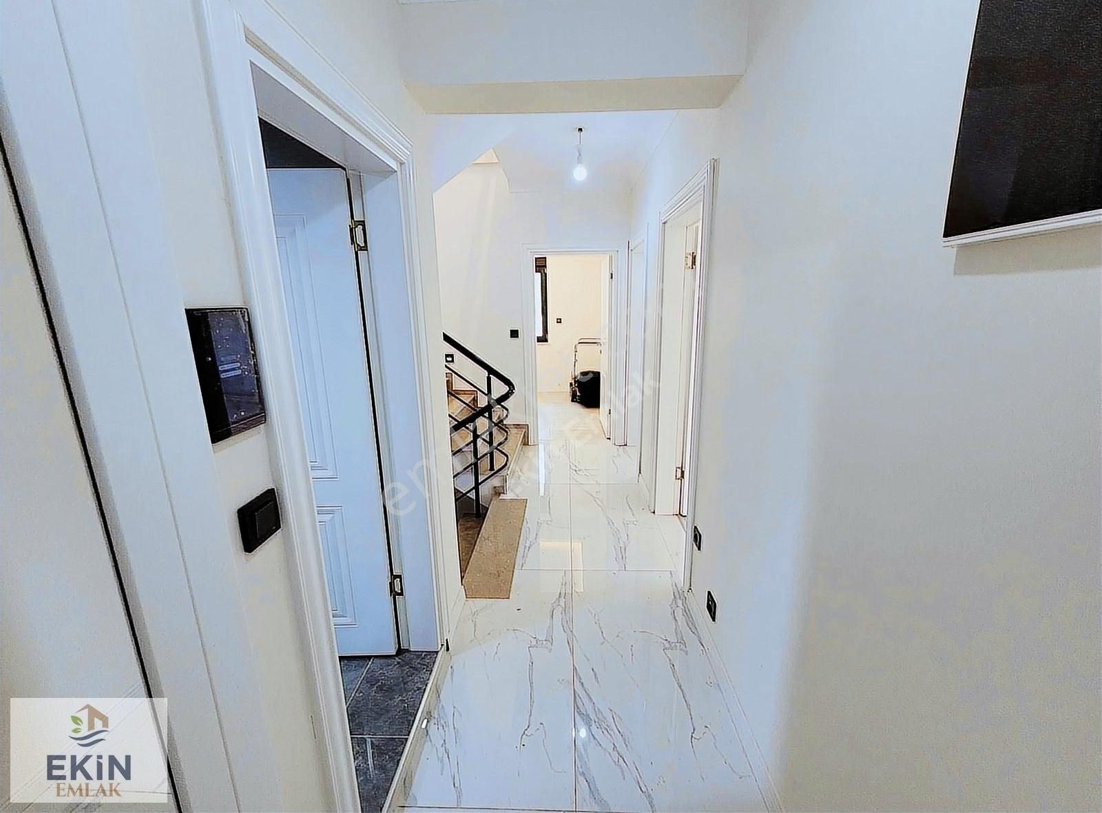 Güre Oteller Bölgesinde, Devasa Bahçeli, 7+1 Sıfır Akıllı Villa - Görsel 7
