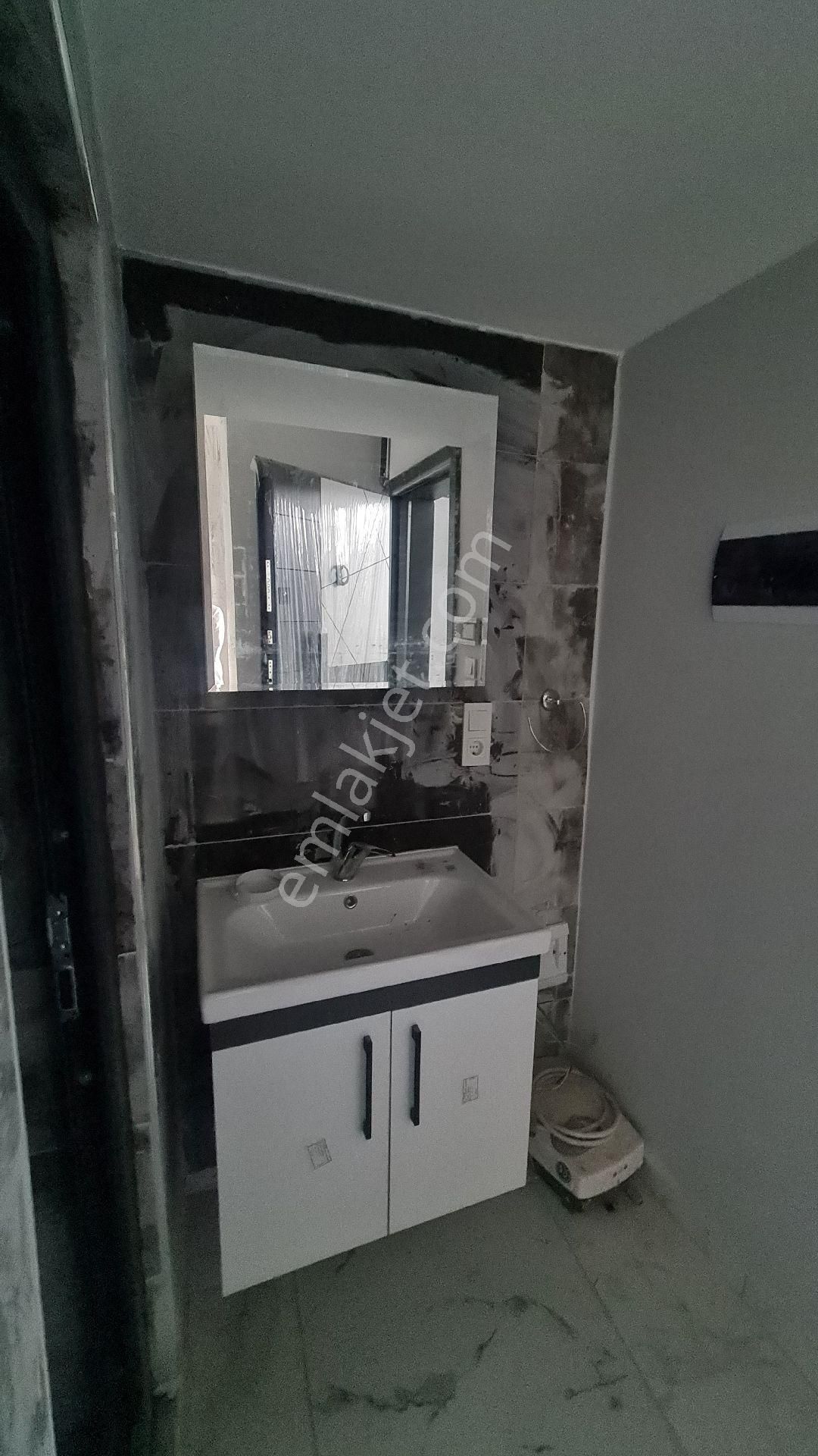 Zeytinköy'de Satılık2+1 Apart - Görsel 5