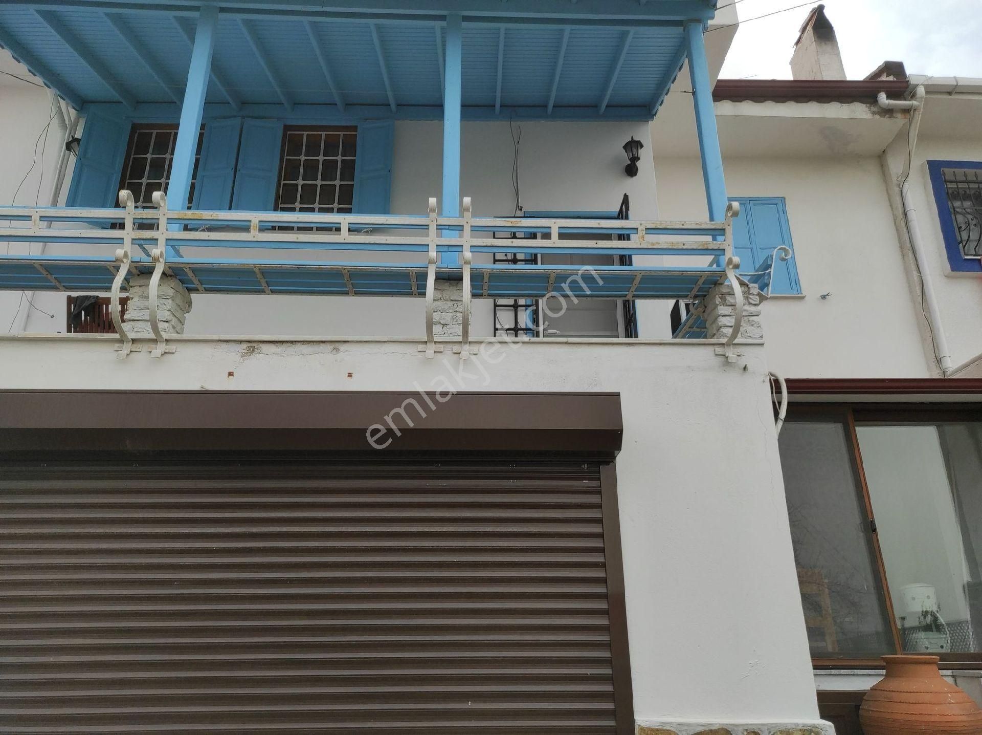 Muğla Milas Güllükte Satılık Full Deniz Manzaralı Müstakil Tripleks - Görsel 8