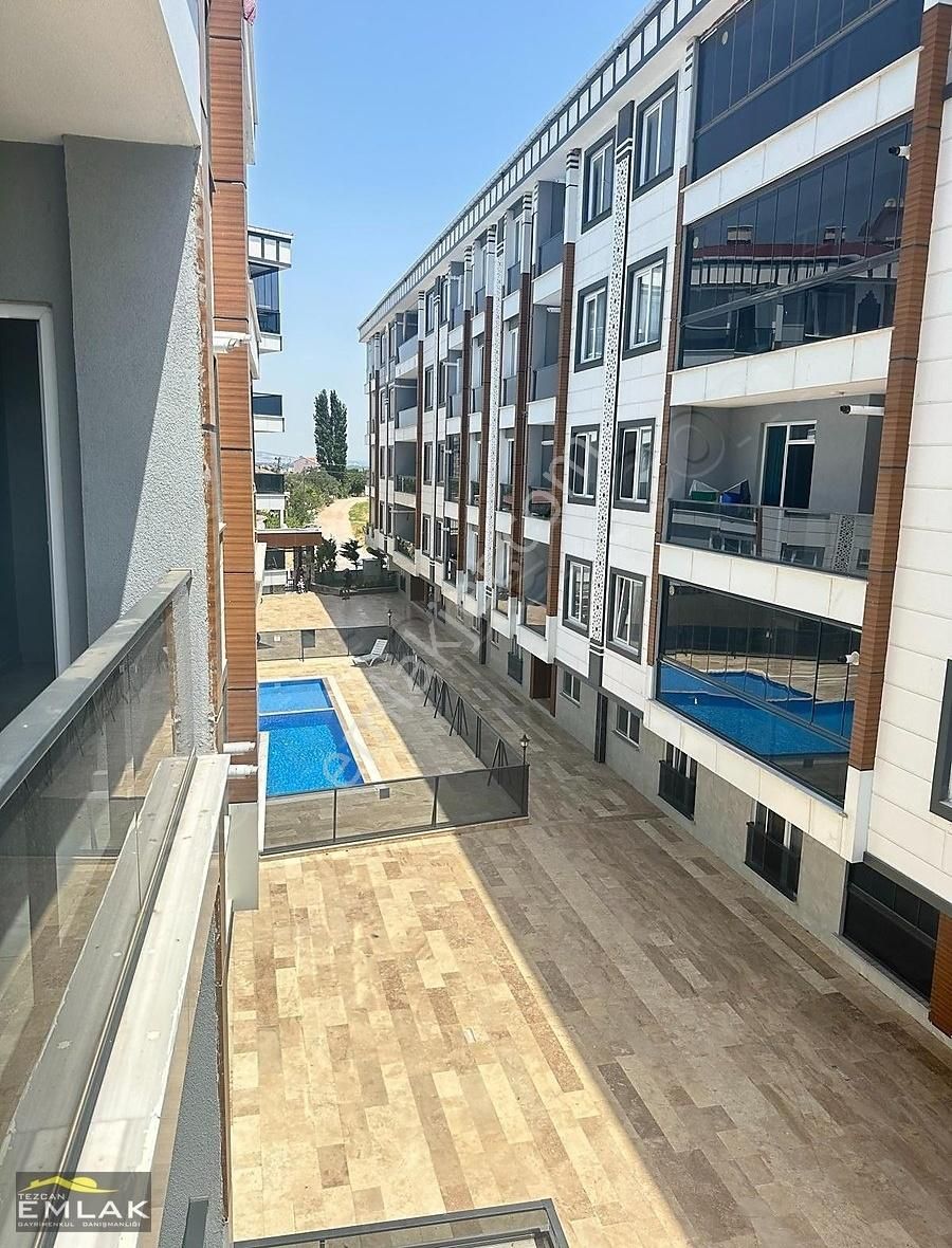 Çardak Konaklarında Ara Kat Satılık 2+1 Daire - Görsel 5