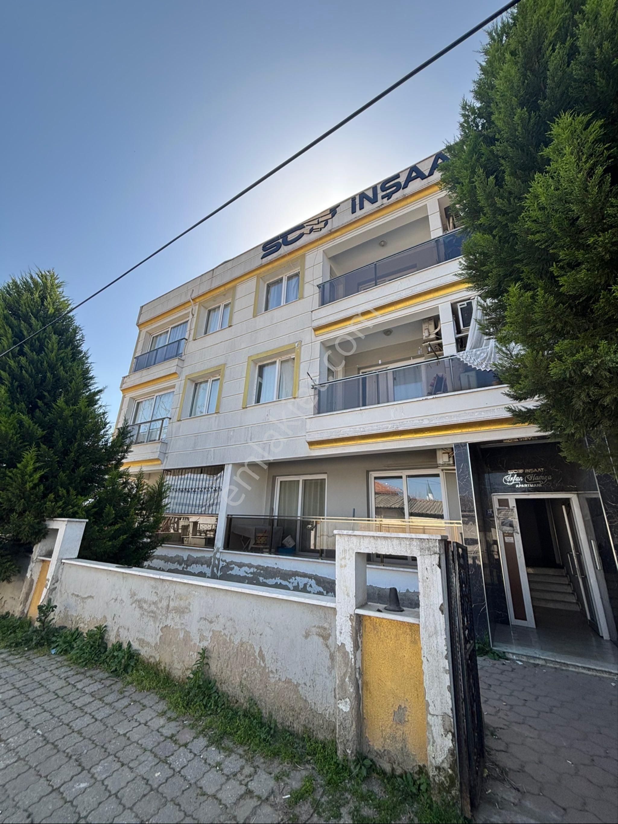 Sümer Mahallesinde Eşyalı 1+1 Daire - Görsel 12