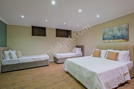 Fethiye Karagözler'de Deniz Manzaralı Satılık 5+2 Lüks Villa - Görsel 33