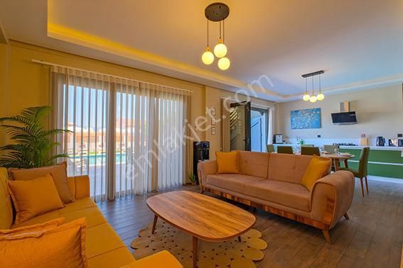 Fethiye Karagözler'de Deniz Manzaralı Satılık 5+2 Lüks Villa - Görsel 8