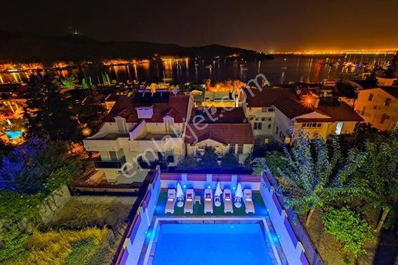 Fethiye Karagözler'de Deniz Manzaralı Satılık 5+2 Lüks Villa - Görsel 4