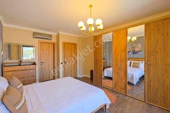 Fethiye Karagözler'de Deniz Manzaralı Satılık 5+2 Lüks Villa - Görsel 26