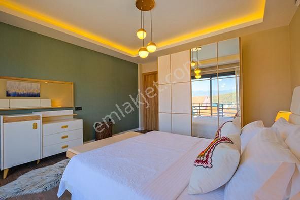 Fethiye Karagözler'de Deniz Manzaralı Satılık 5+2 Lüks Villa - Görsel 22