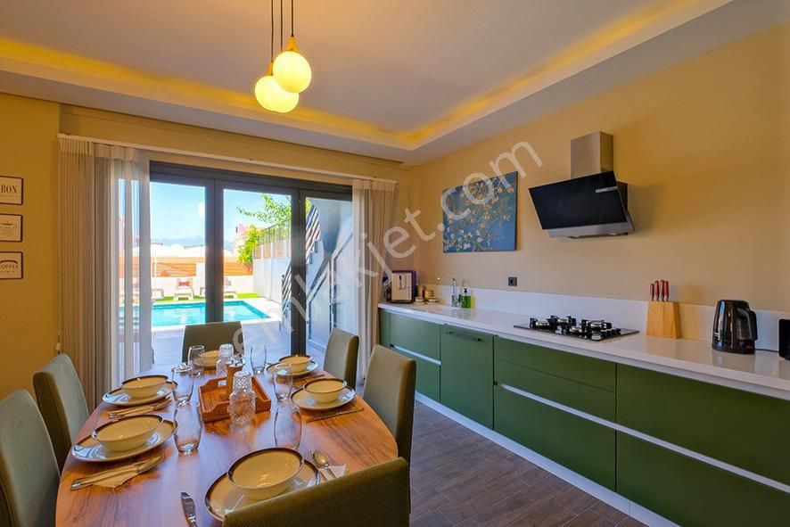 Fethiye Karagözler'de Deniz Manzaralı Satılık 5+2 Lüks Villa - Görsel 21