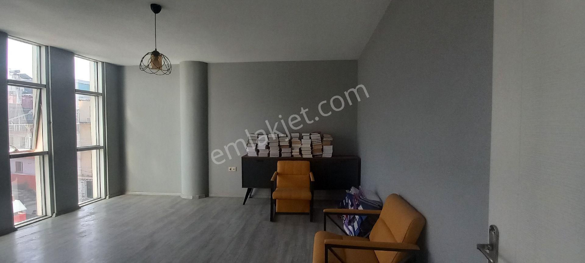 İzmir Çiğli Merkezde Birçok Meslek İçin Uygun Ofis - Görsel 13