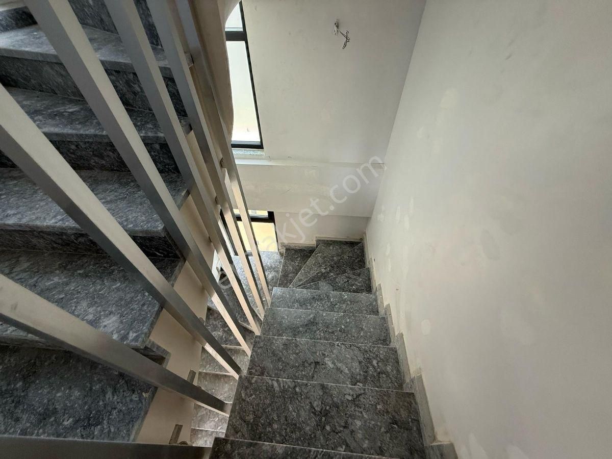 Ortaca Bahçelievler'de Havuzlu Sitede 4+1 İkiz Tripleks Villa - Görsel 9