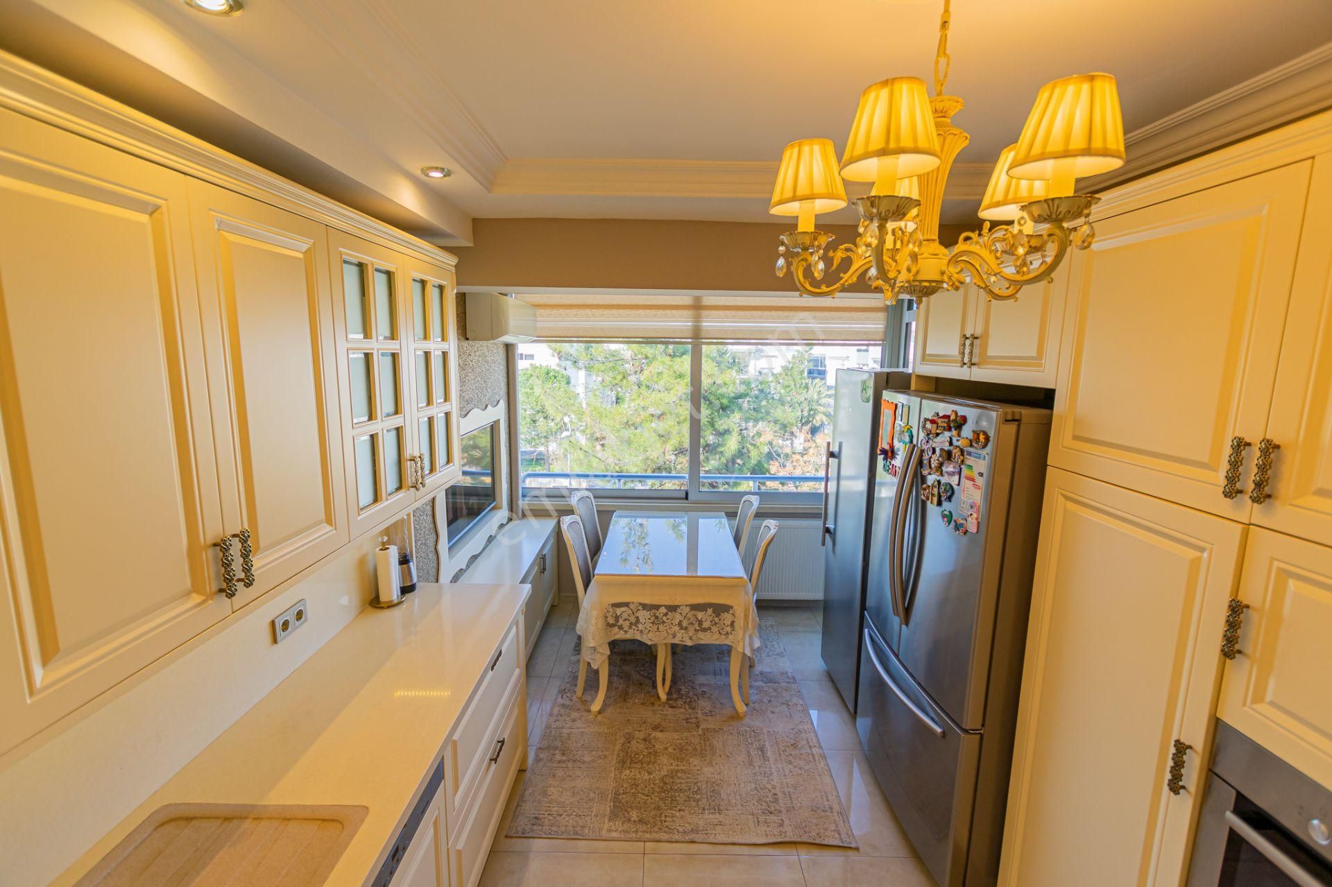 Emin'den Yeni Hükümet Konağı Yakını Üç Cepheli Ara Kat 4+1 Daire - Görsel 10