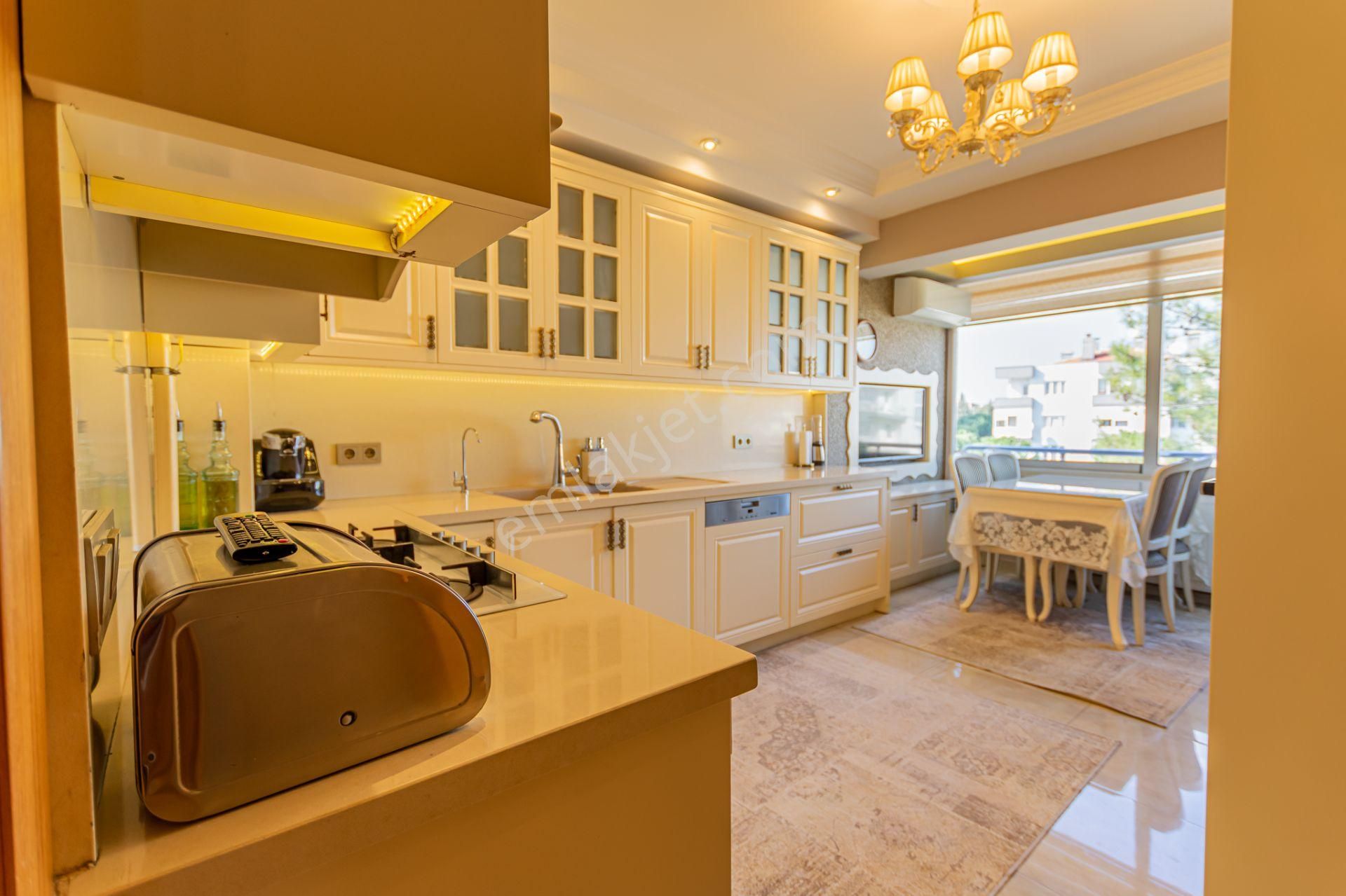 Emin'den Yeni Hükümet Konağı Yakını Üç Cepheli Ara Kat 4+1 Daire - Görsel 6