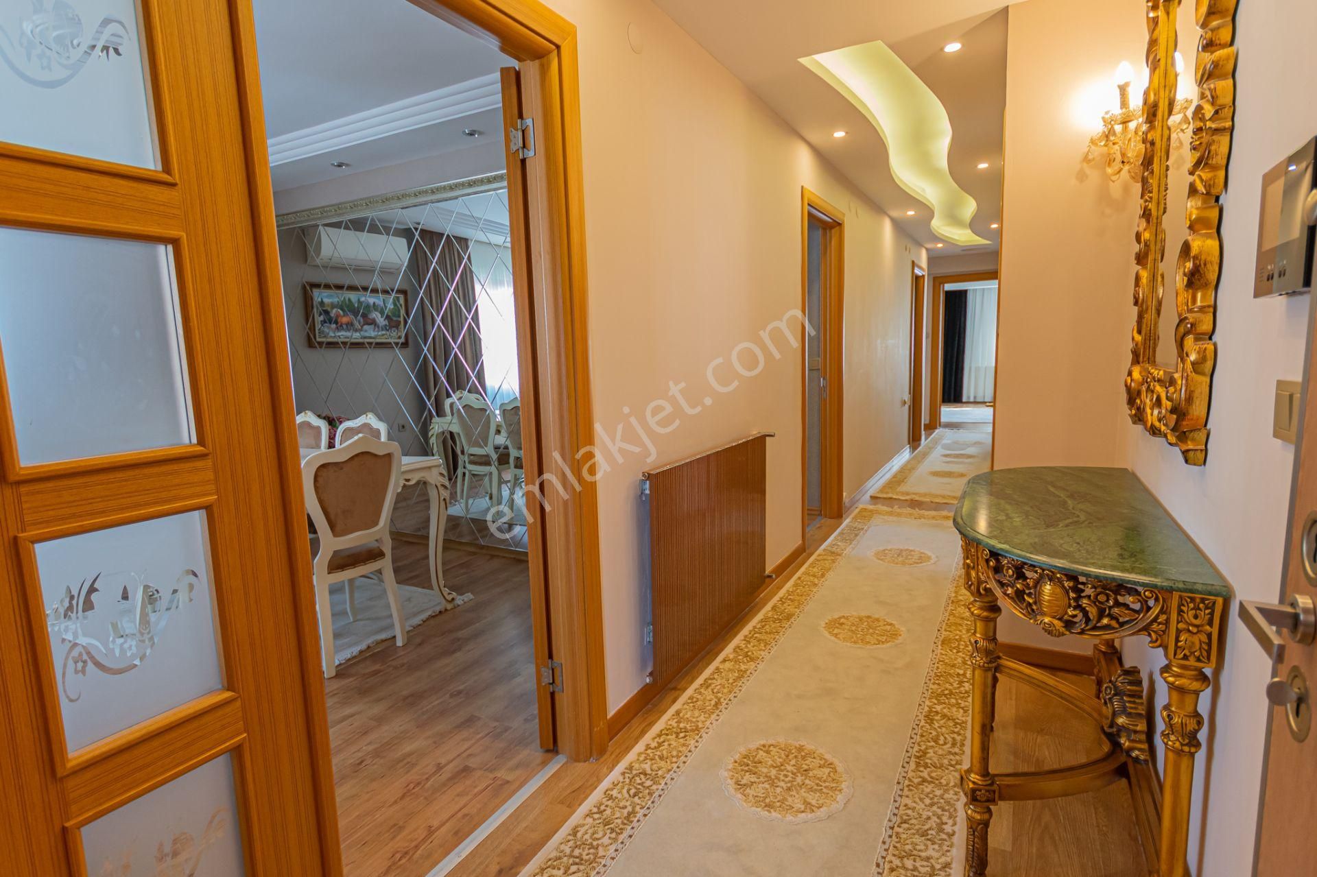 Emin'den Yeni Hükümet Konağı Yakını Üç Cepheli Ara Kat 4+1 Daire - Görsel 7