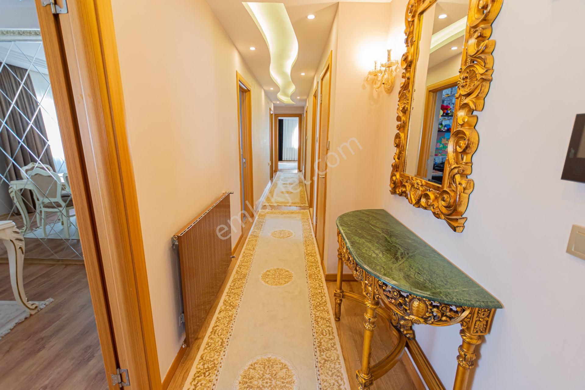 Emin'den Yeni Hükümet Konağı Yakını Üç Cepheli Ara Kat 4+1 Daire - Görsel 18