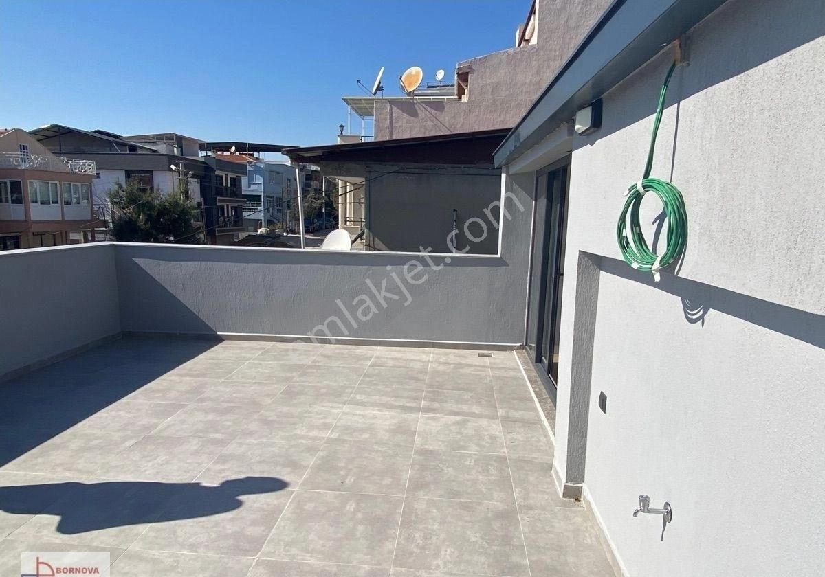 Bornova Gayrimenkulden Satılık 4+1 - Görsel 8