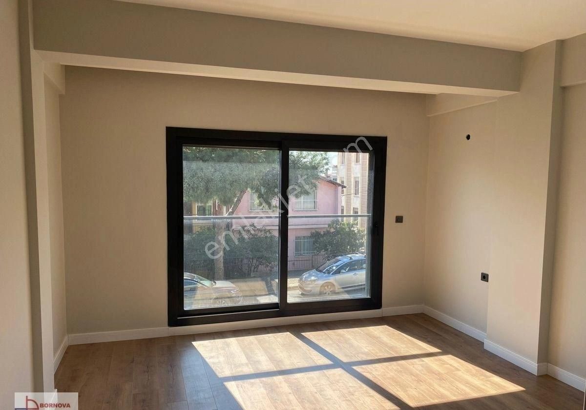 Bornova Gayrimenkulden Satılık 4+1 - Görsel 16