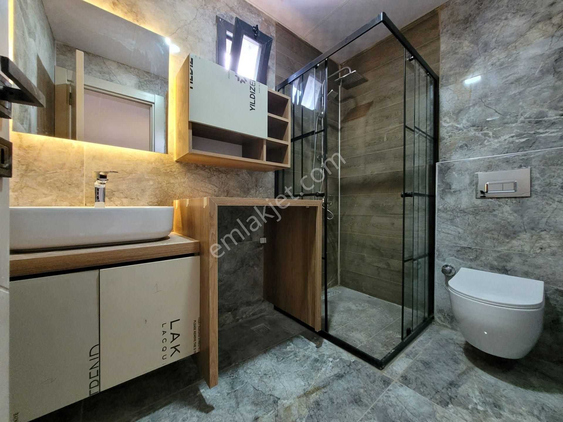 Kuşadası Ege Mah. Yeni Satılık 1+1 Daire